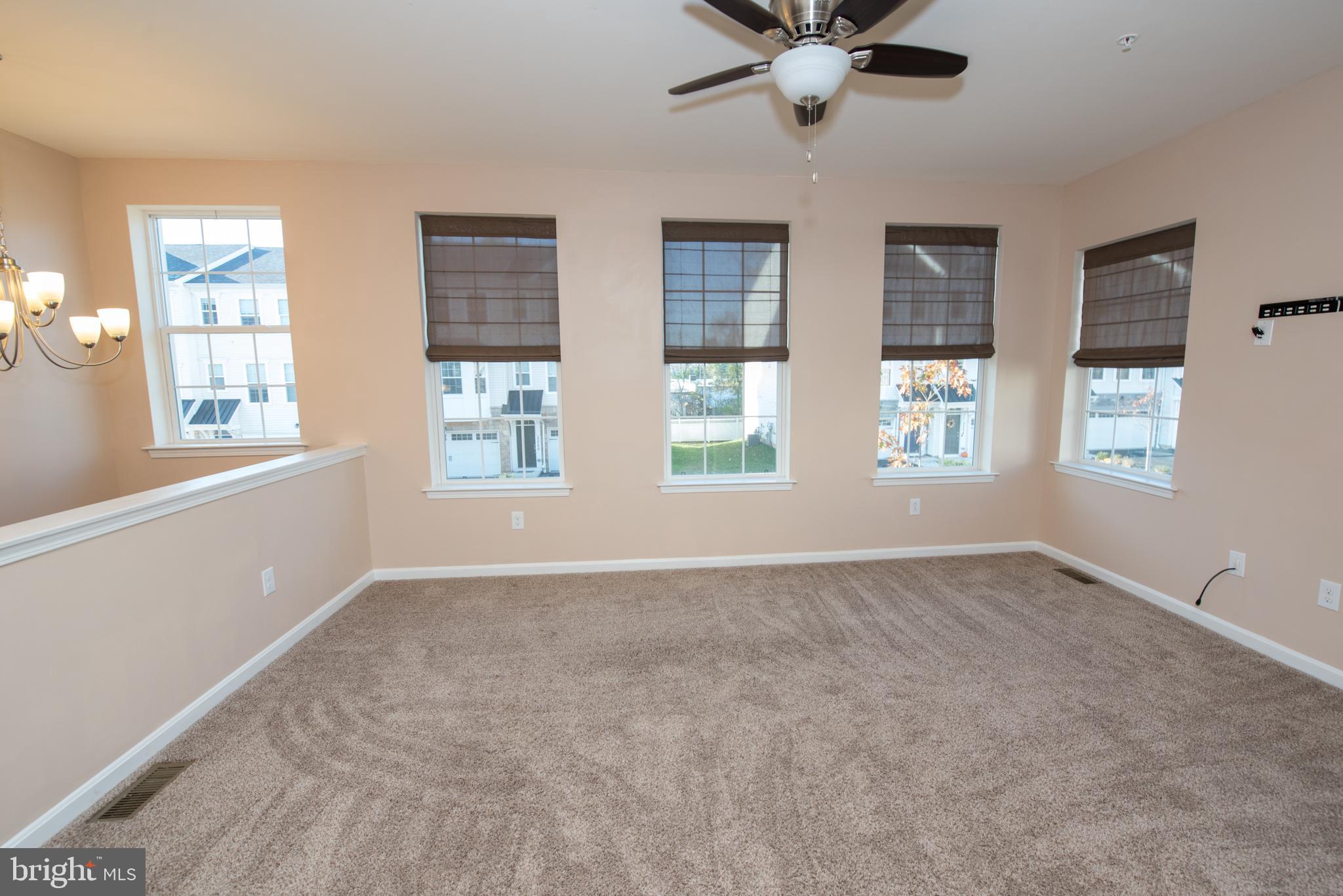 HIGH GROVE - Residential Lease