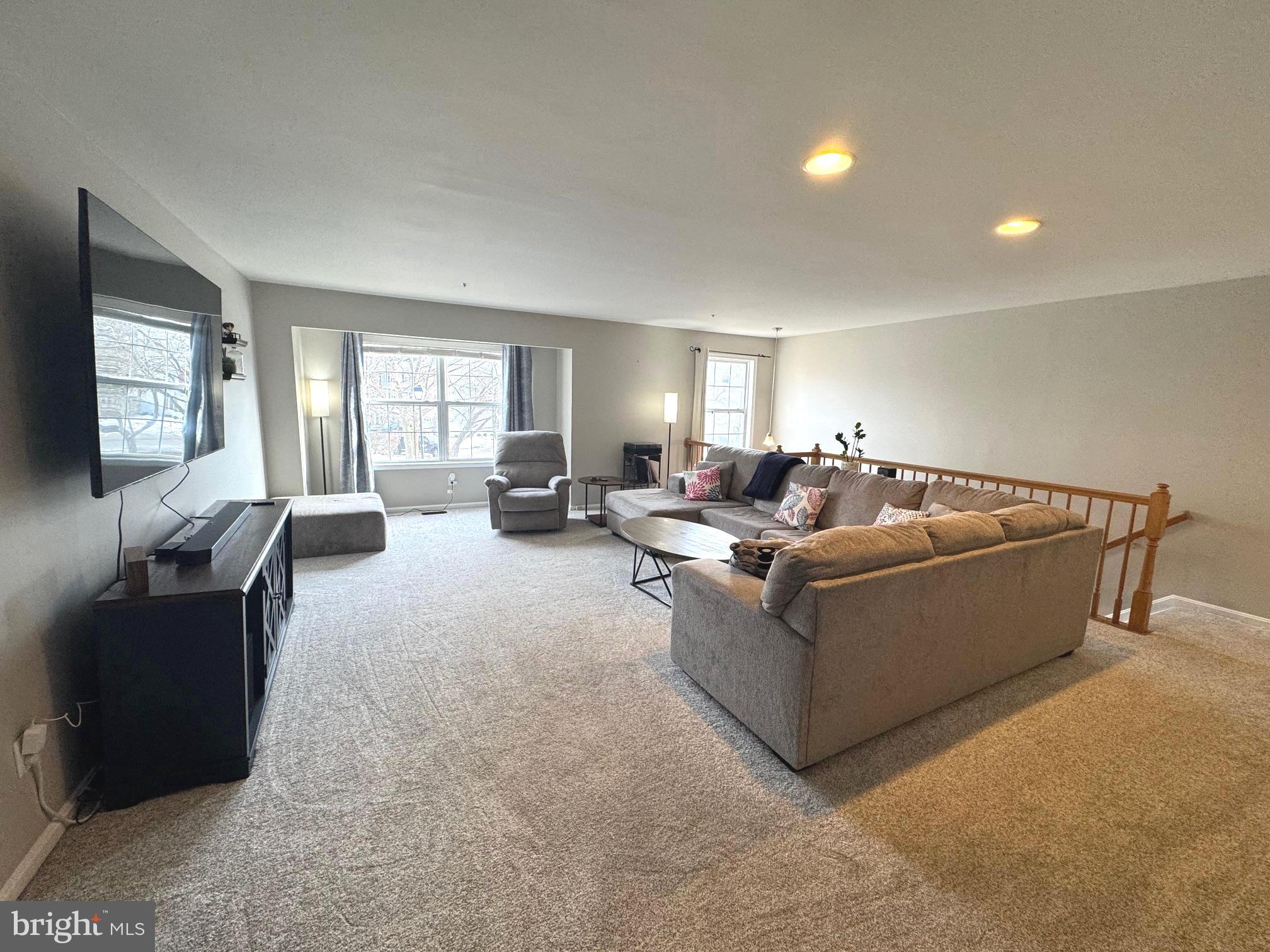 PINE VALLEY - Residential