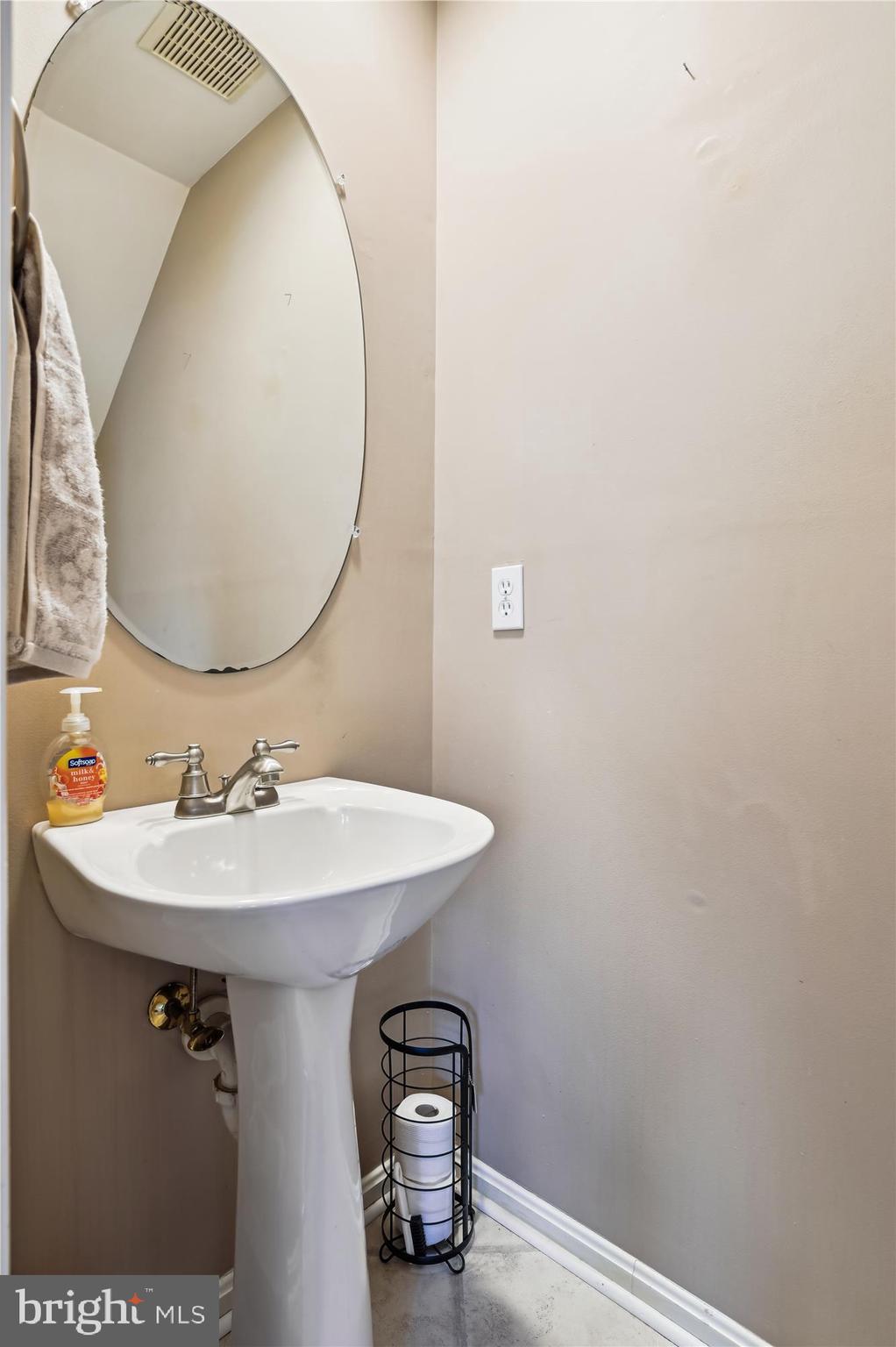 PINE VALLEY - Residential