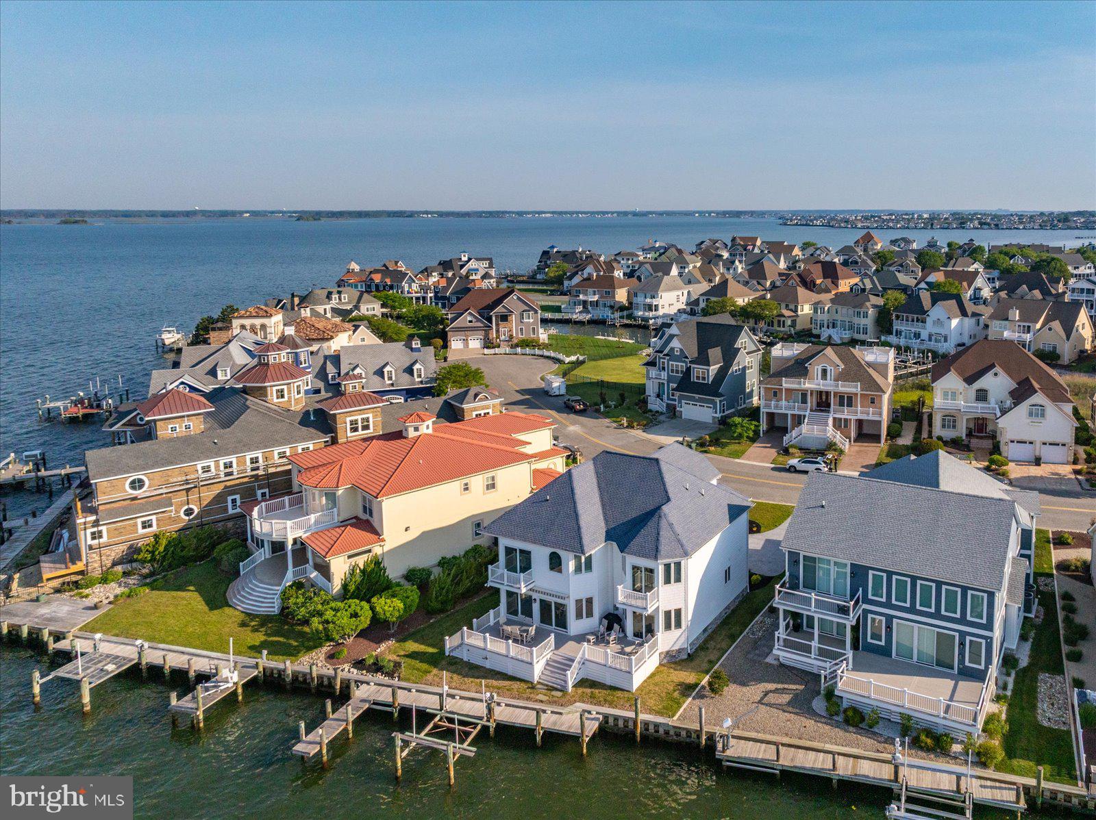 HERON HARBOUR - Residential