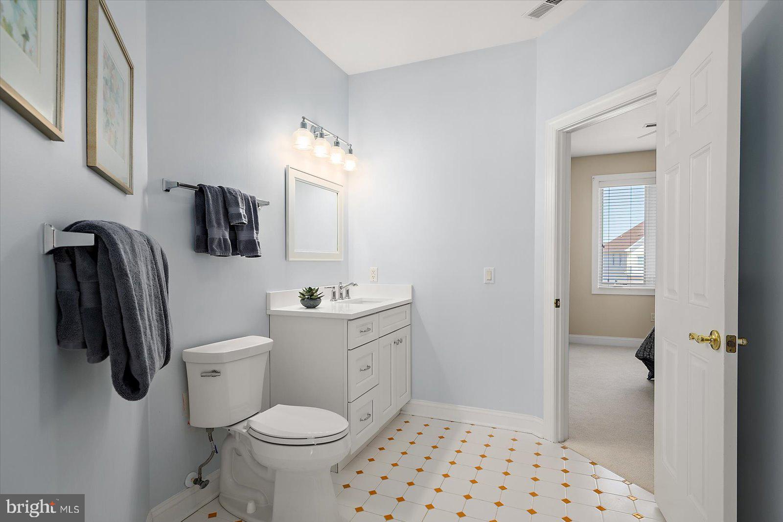 HERON HARBOUR - Residential