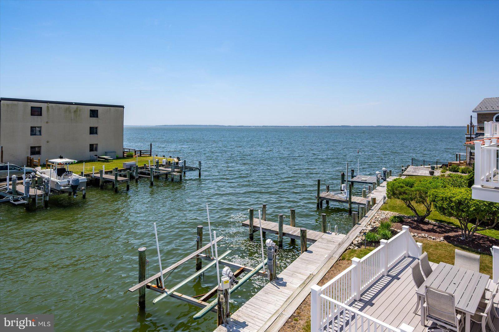 HERON HARBOUR - Residential