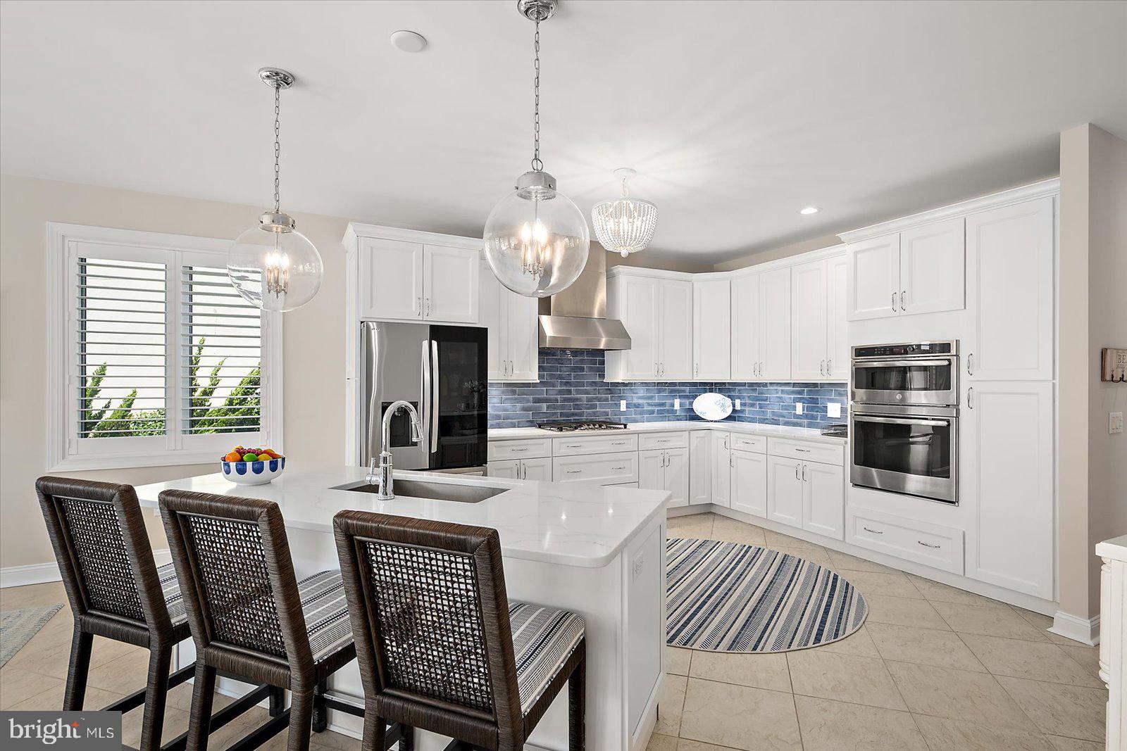 HERON HARBOUR - Residential