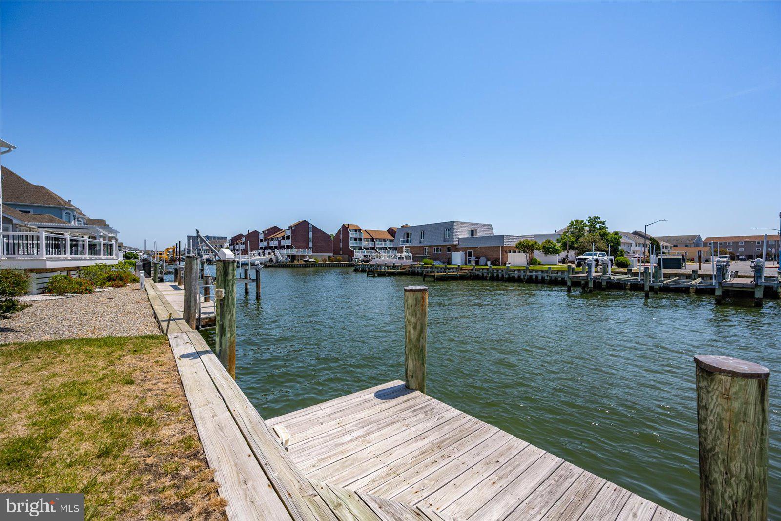 HERON HARBOUR - Residential