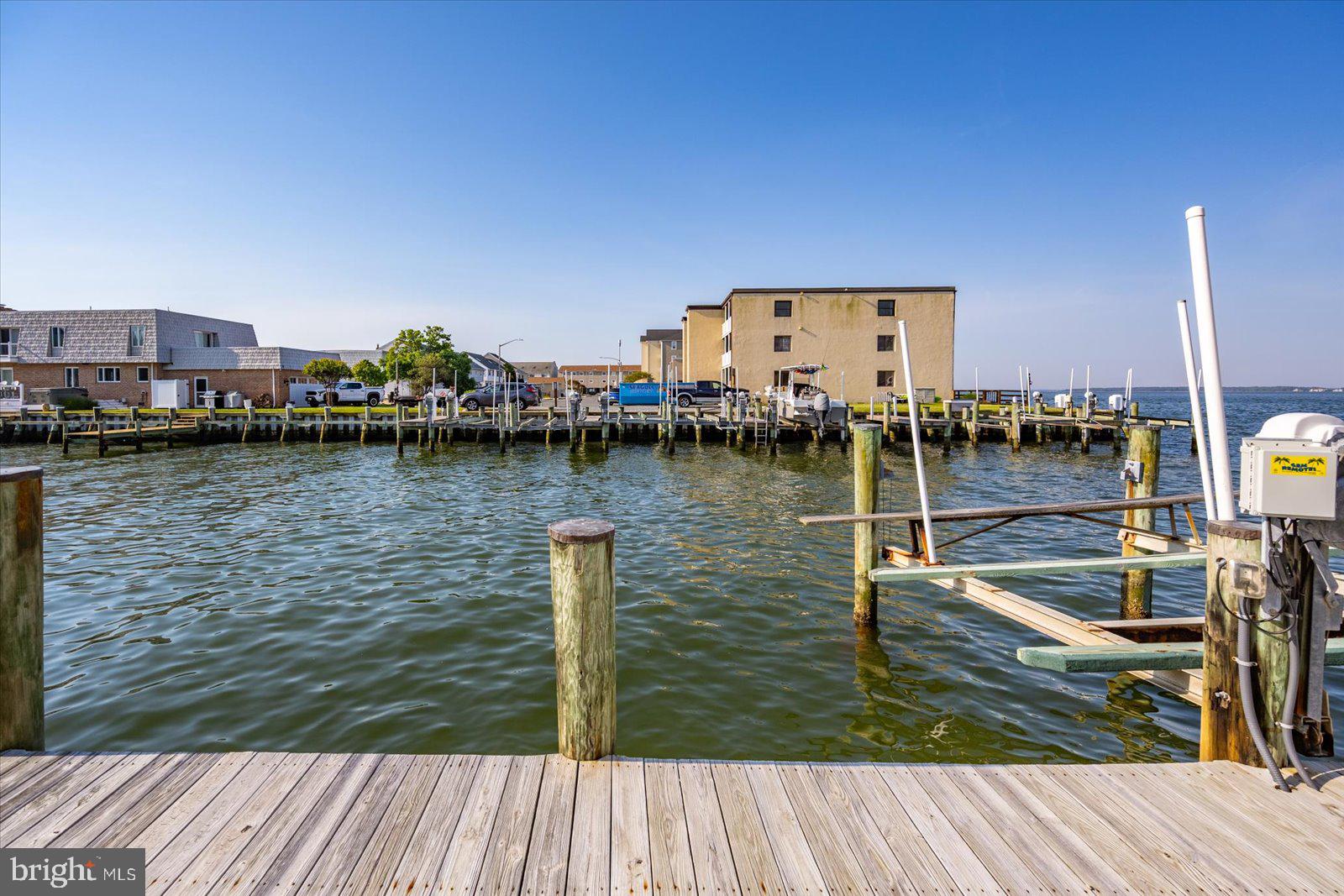 HERON HARBOUR - Residential