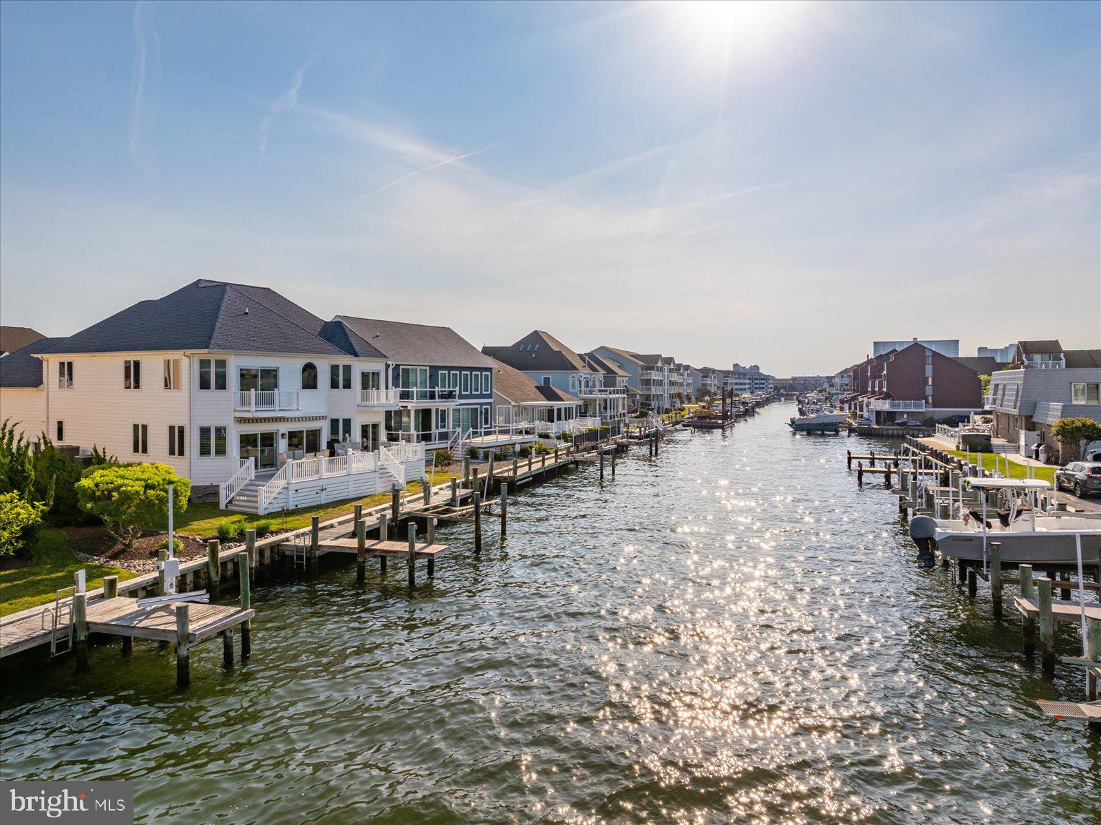 HERON HARBOUR - Residential