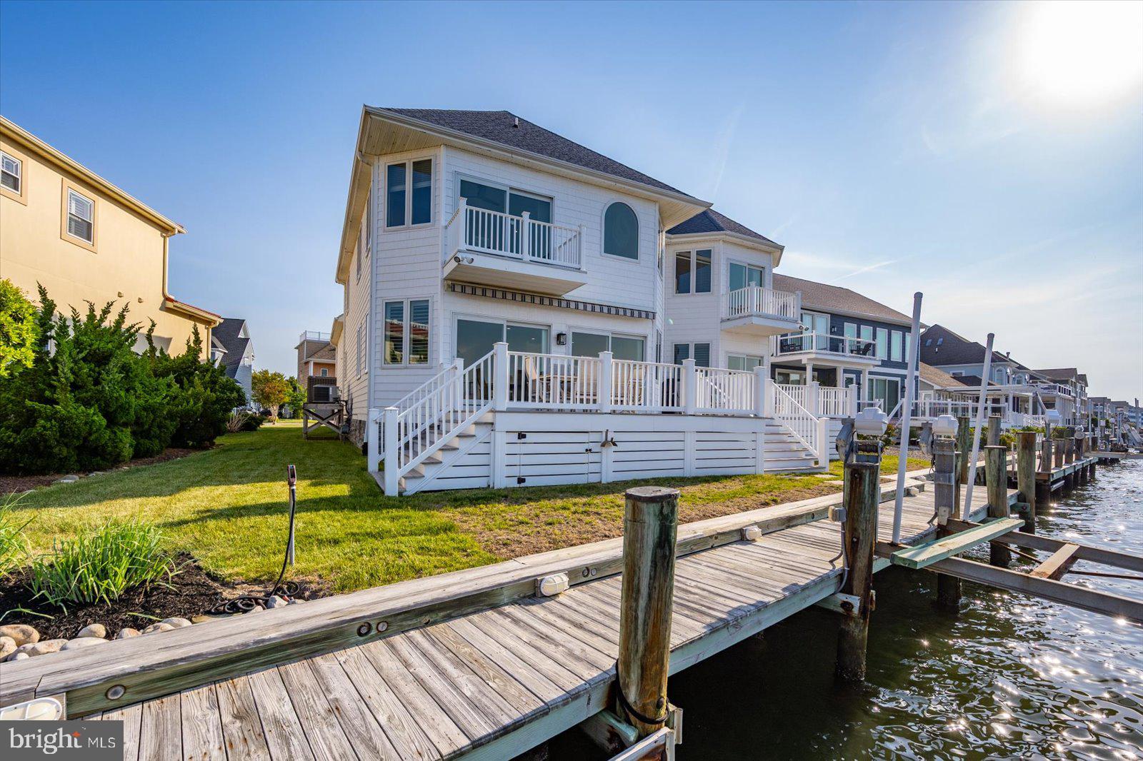 HERON HARBOUR - Residential
