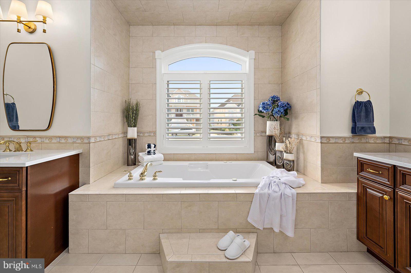 HERON HARBOUR - Residential