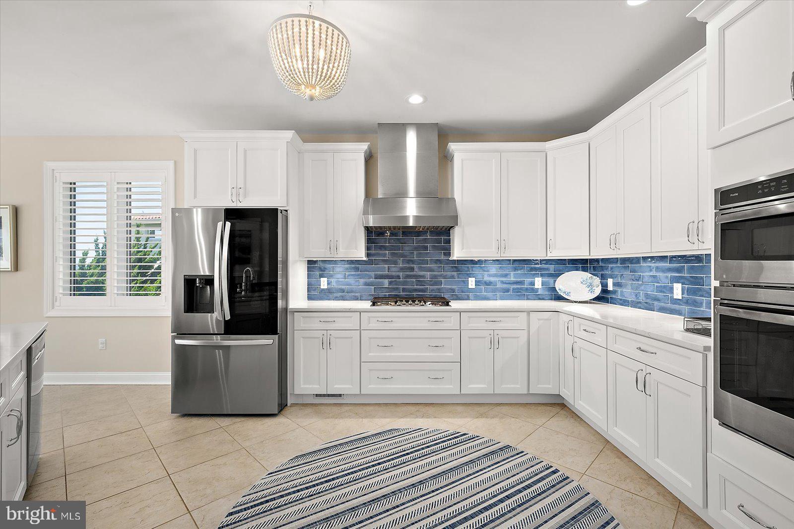 HERON HARBOUR - Residential