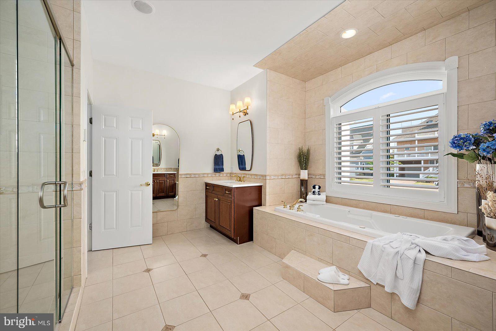 HERON HARBOUR - Residential