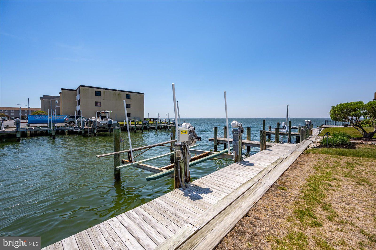 HERON HARBOUR - Residential