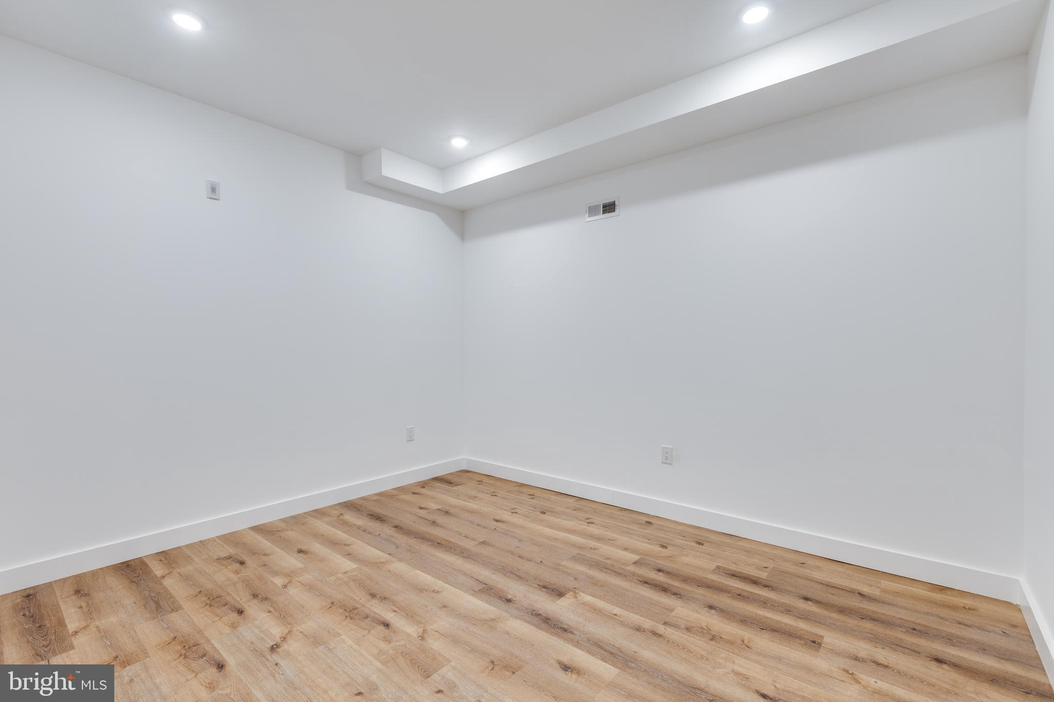 FAIRHILL - Residential Lease