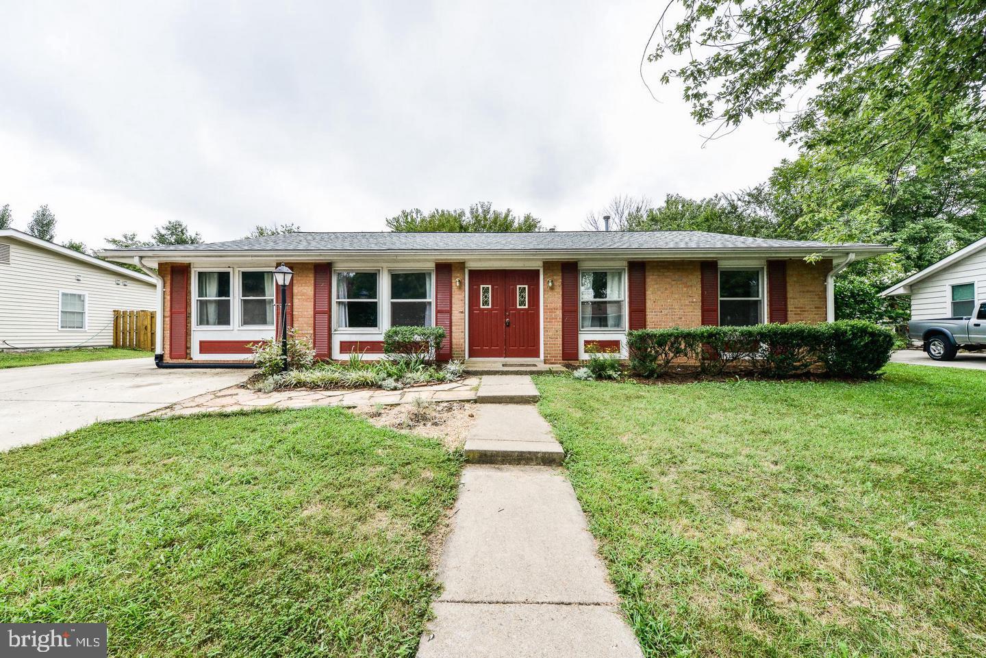 STERLING - Residential Lease