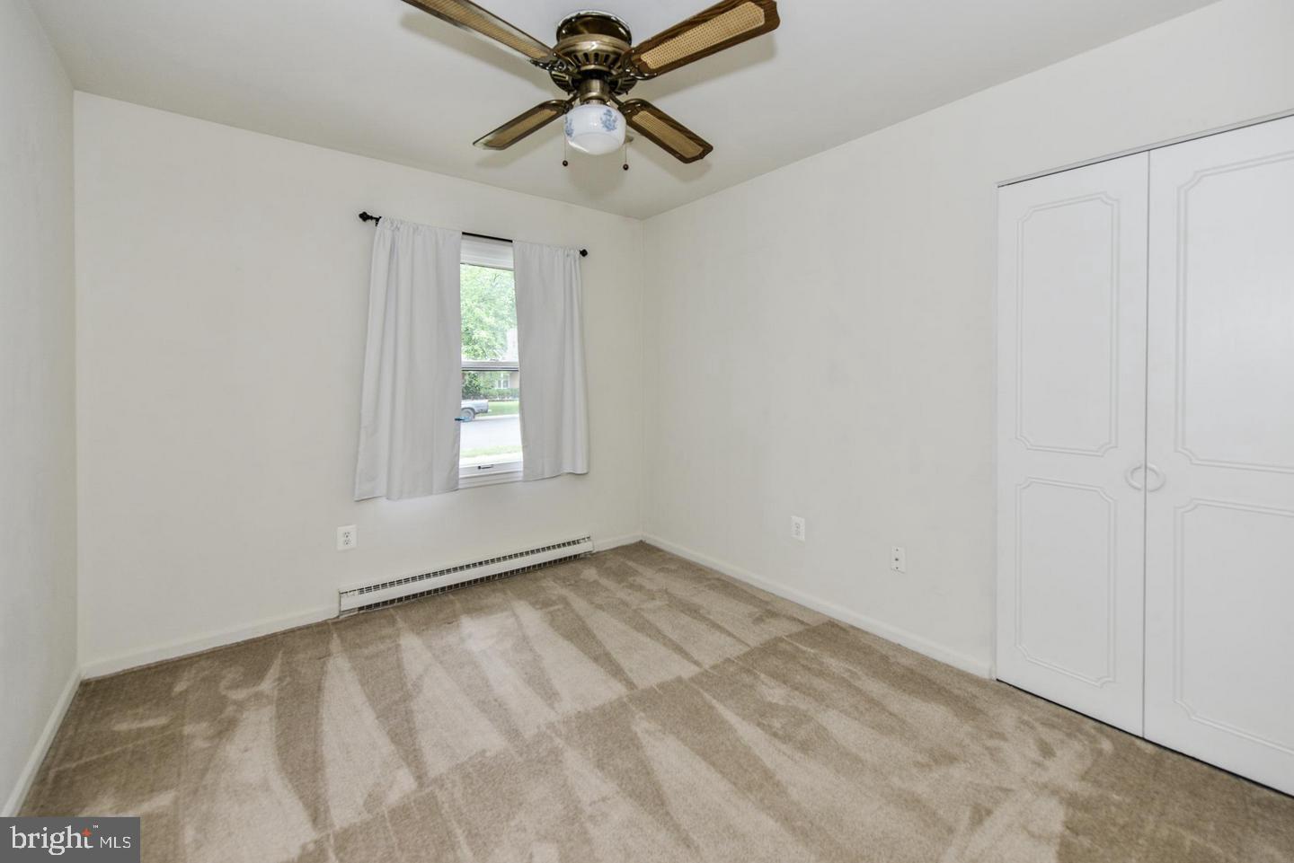 STERLING - Residential Lease