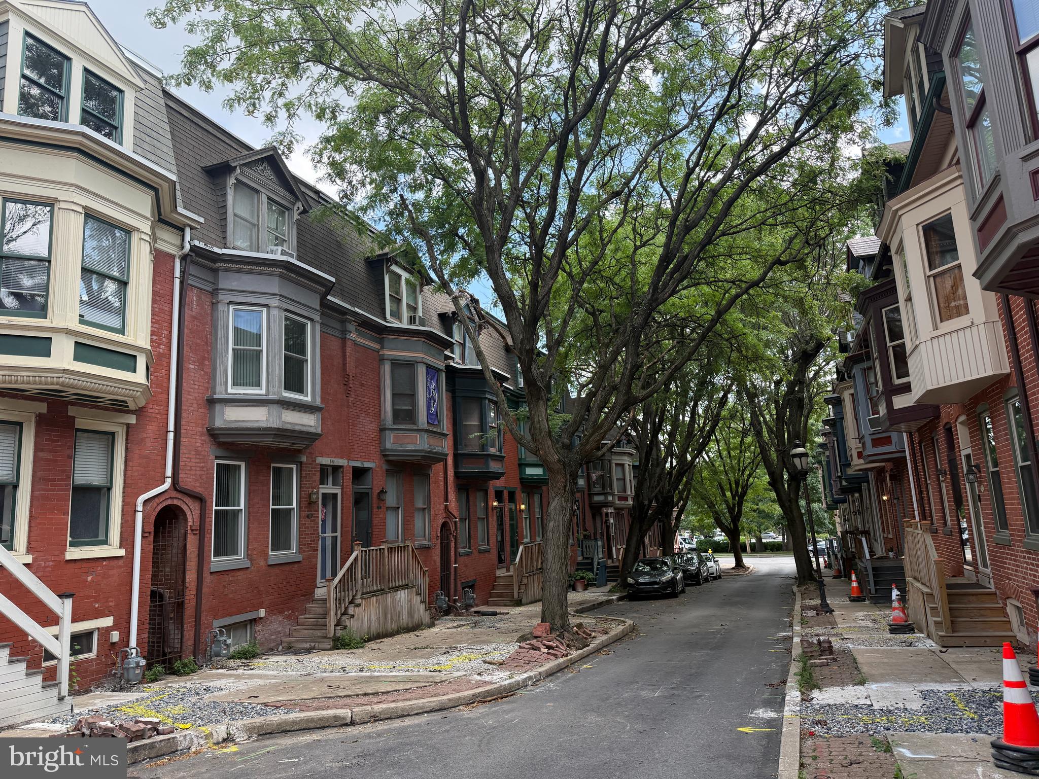 329 E LOCUST STREET