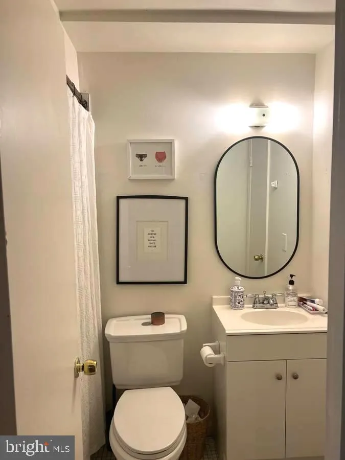 Washington, District Of Columbia 20009, United States, 1 Bedroom Bedrooms, ,1 BathroomBathrooms,Residential,Active,190627