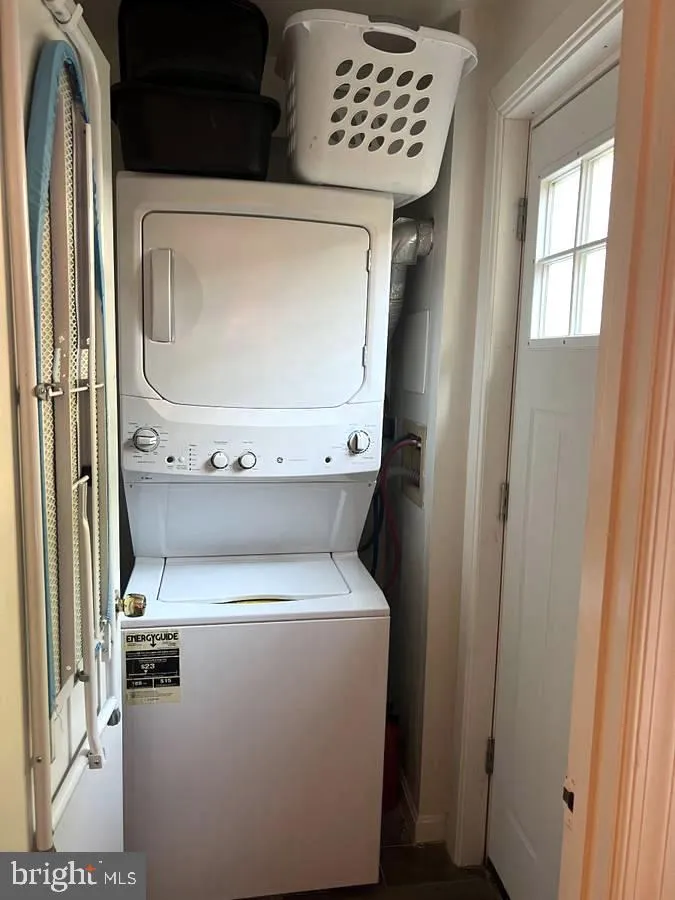 Washington, District Of Columbia 20009, United States, 1 Bedroom Bedrooms, ,1 BathroomBathrooms,Residential,Active,190627