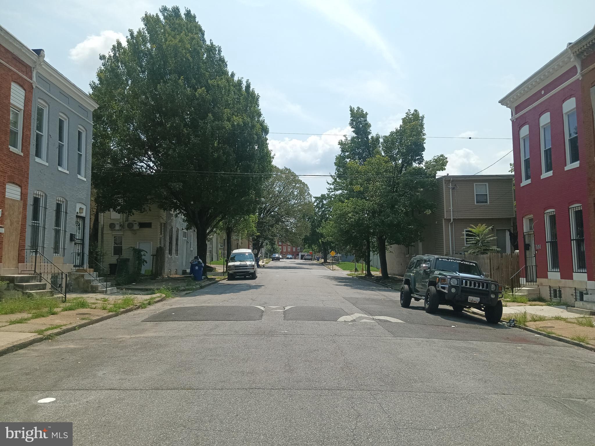 709 APPLETON STREET