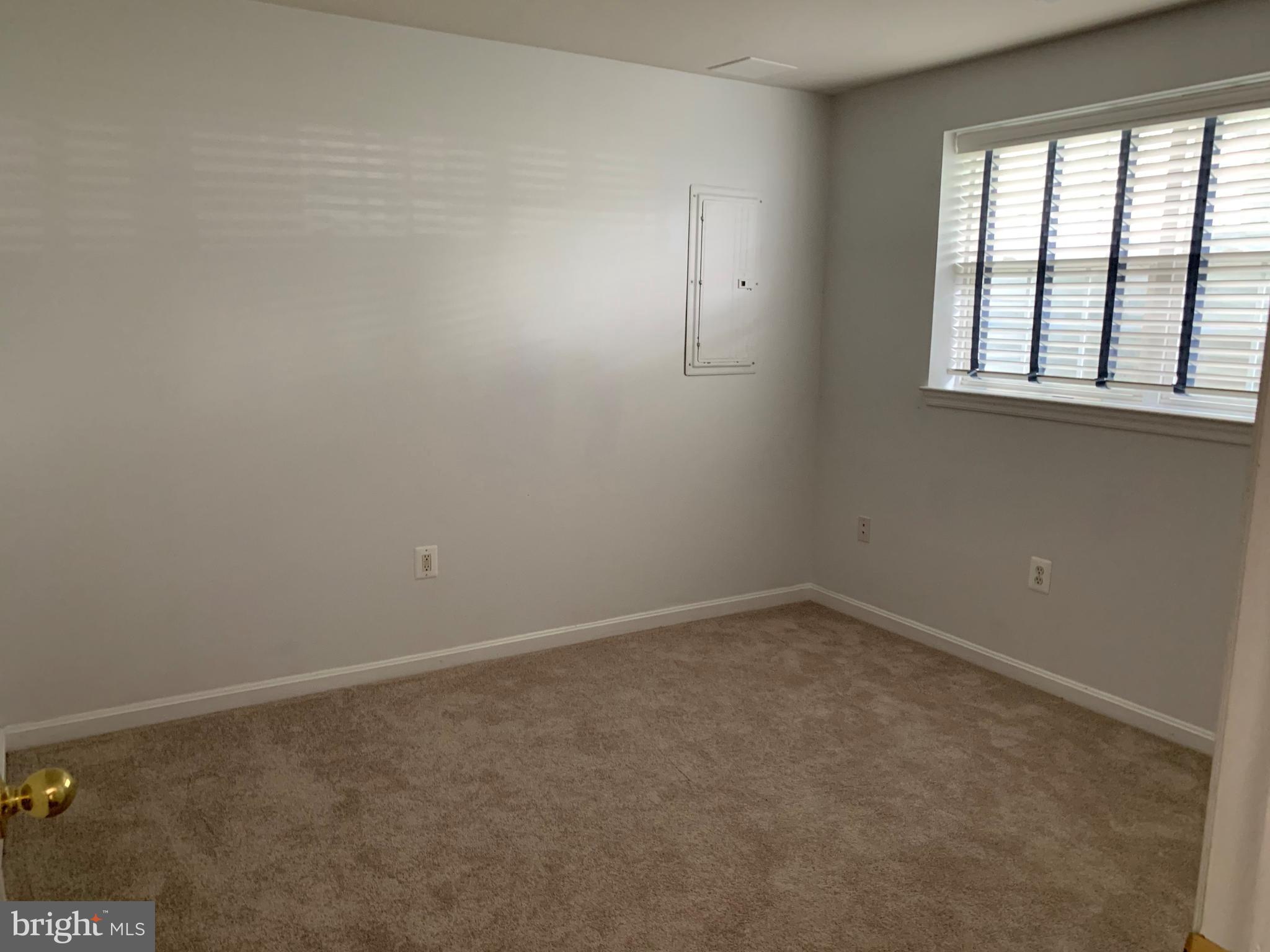 WELLINGTON TRACE - Residential Lease