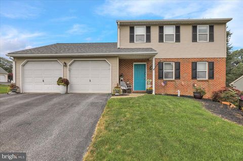 Photo of 238 Lemon Lane, LEOLA, PA 17540 (MLS # PALA2074358)