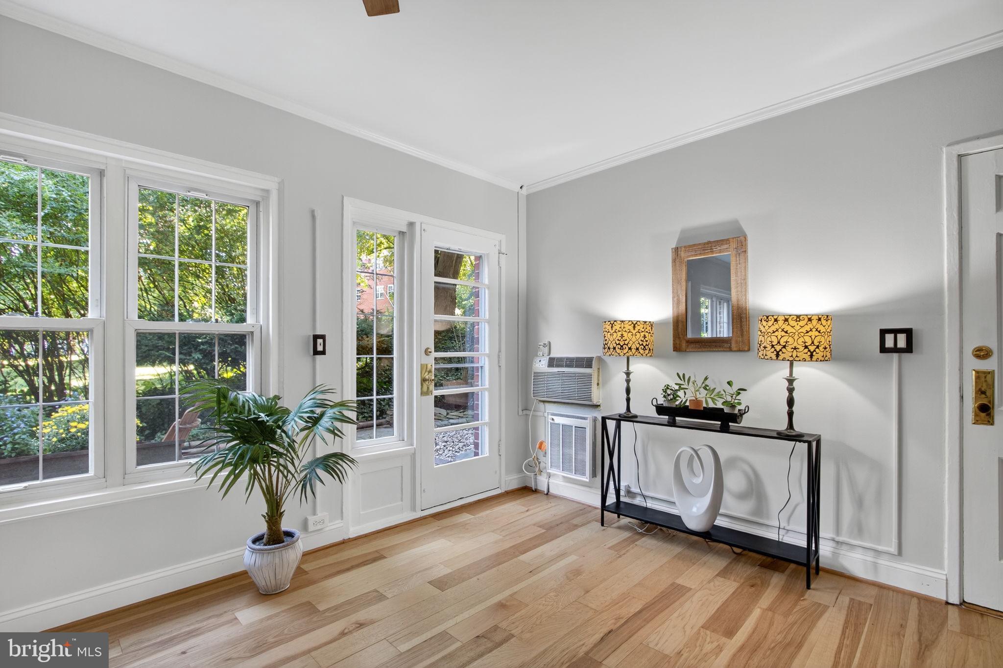 PARKFAIRFAX - Residential