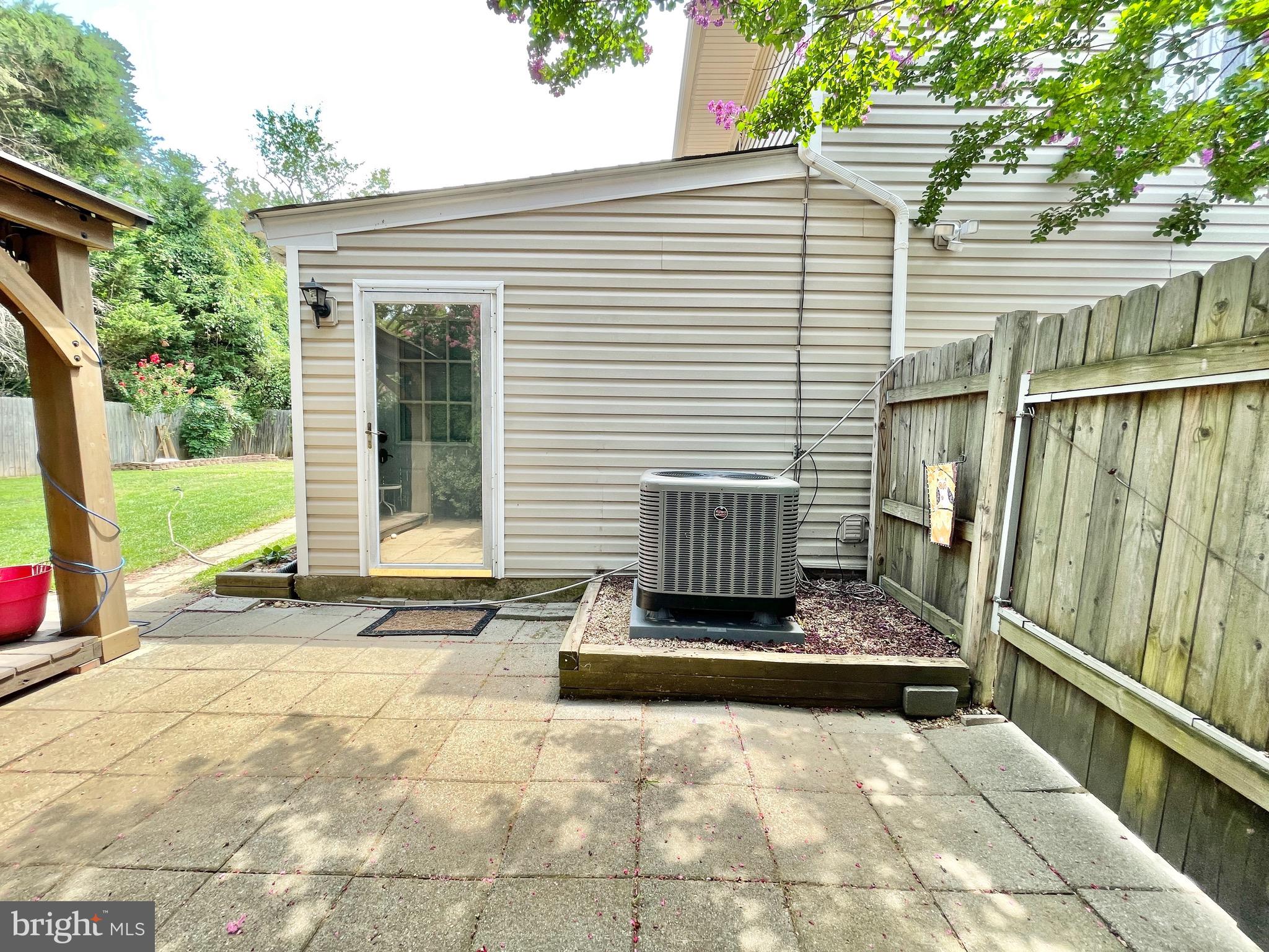 ALTOONA - Residential Lease