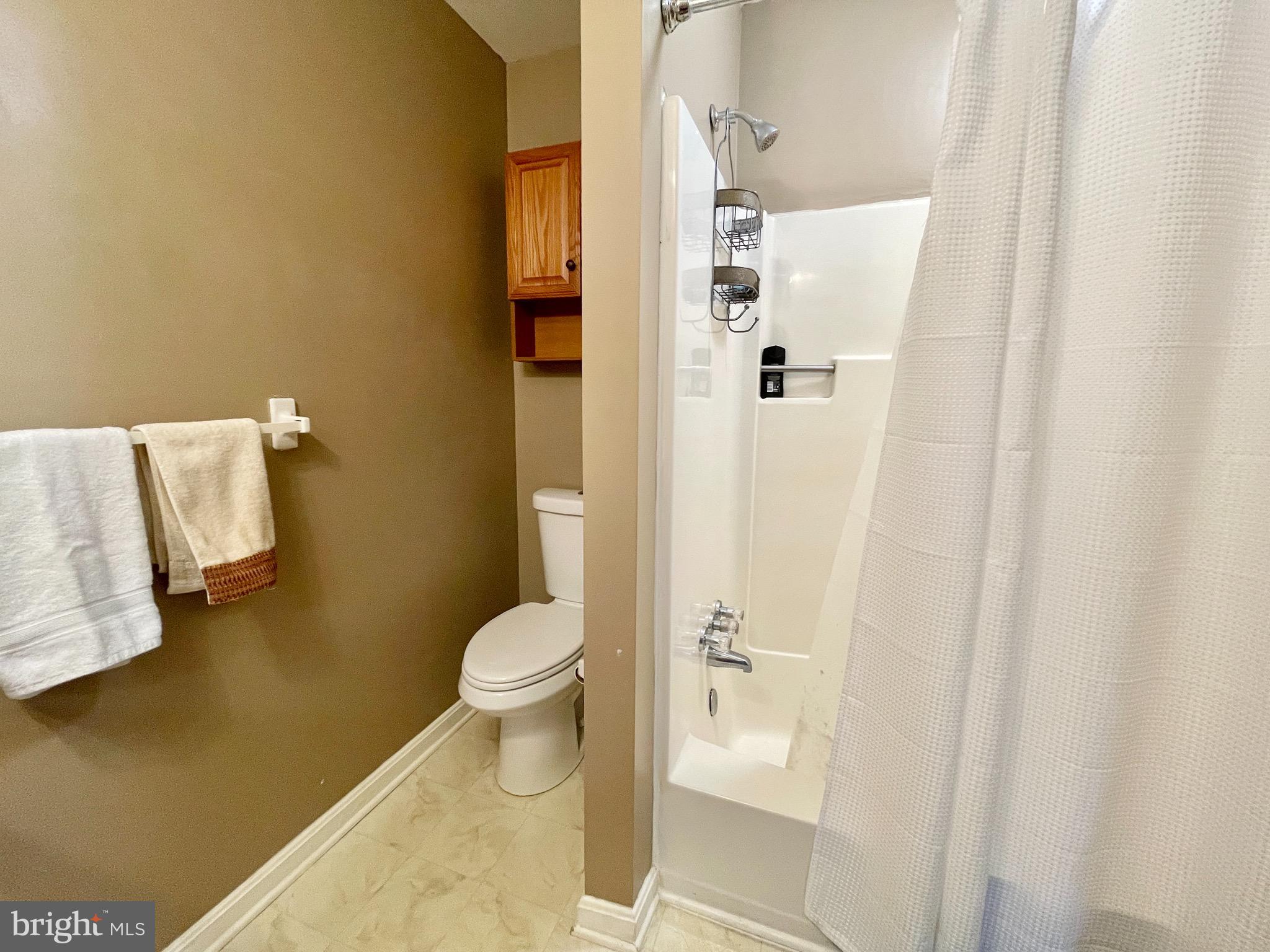 ALTOONA - Residential Lease