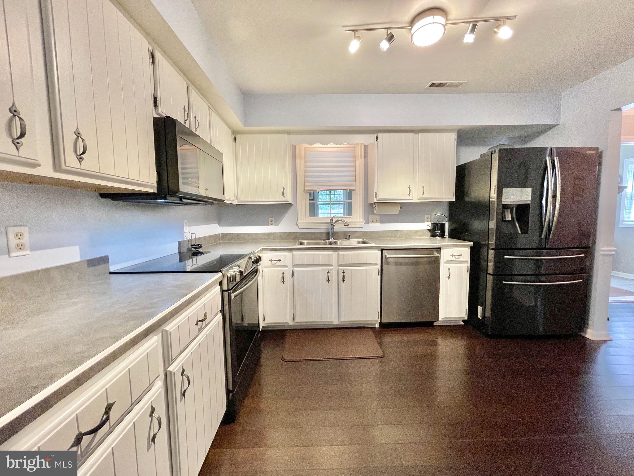 ALTOONA - Residential Lease