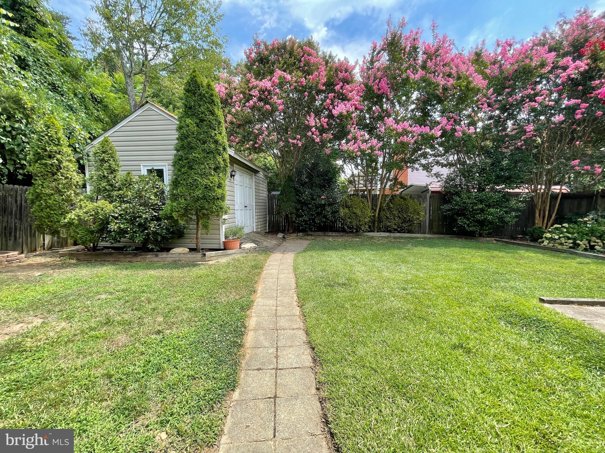 ALTOONA - Residential Lease