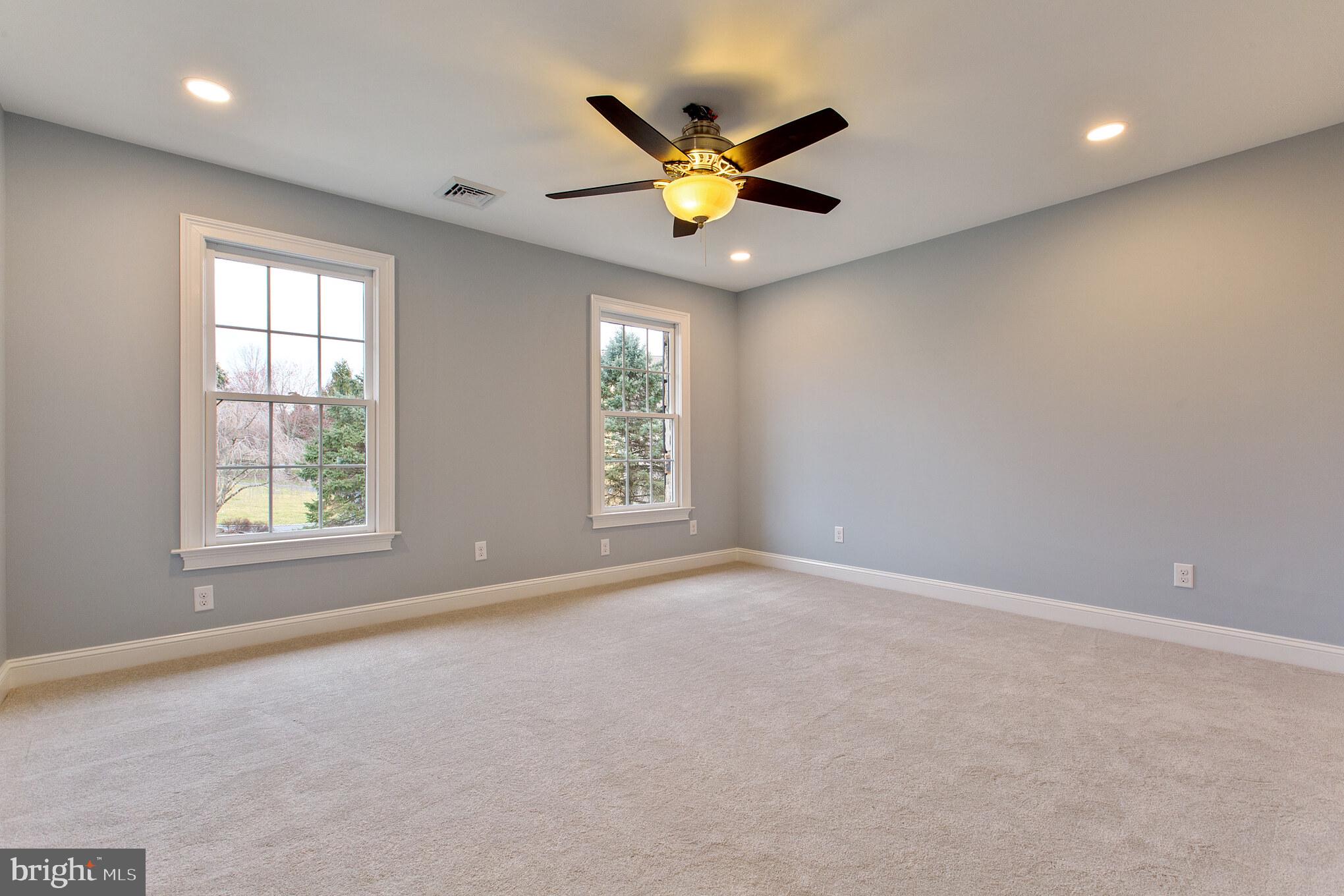 LONGVIEW AT WYLIE - Residential