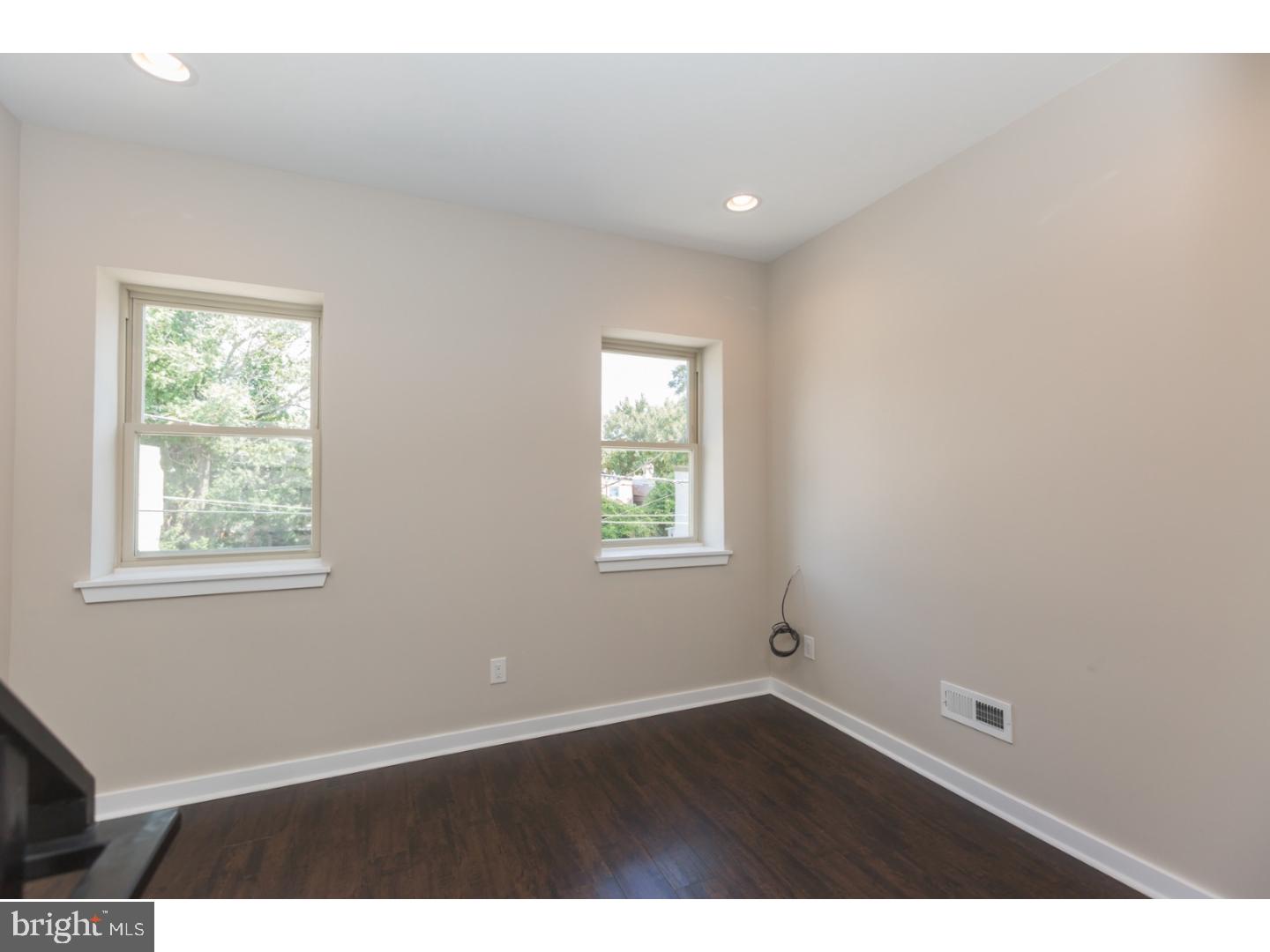 WEST KENSINGTON - Residential