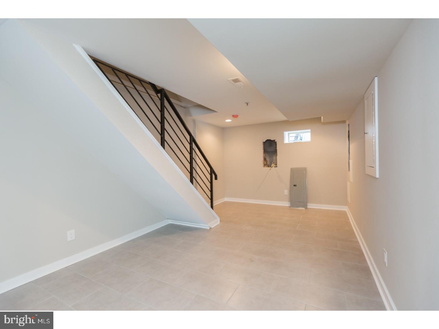 WEST KENSINGTON - Residential