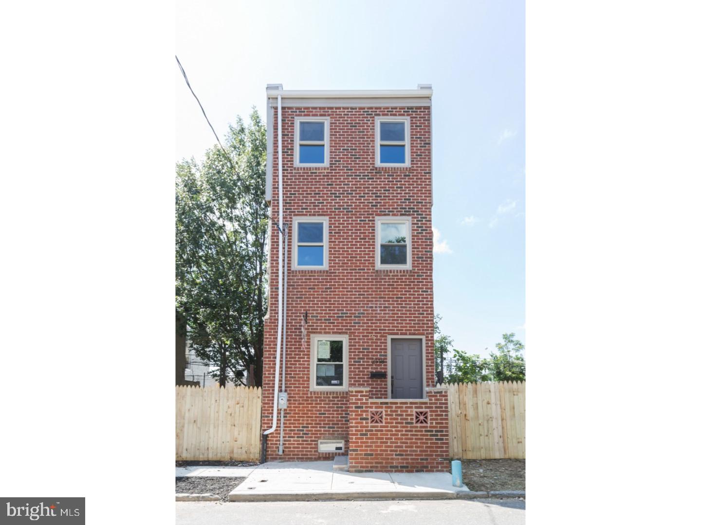 WEST KENSINGTON - Residential