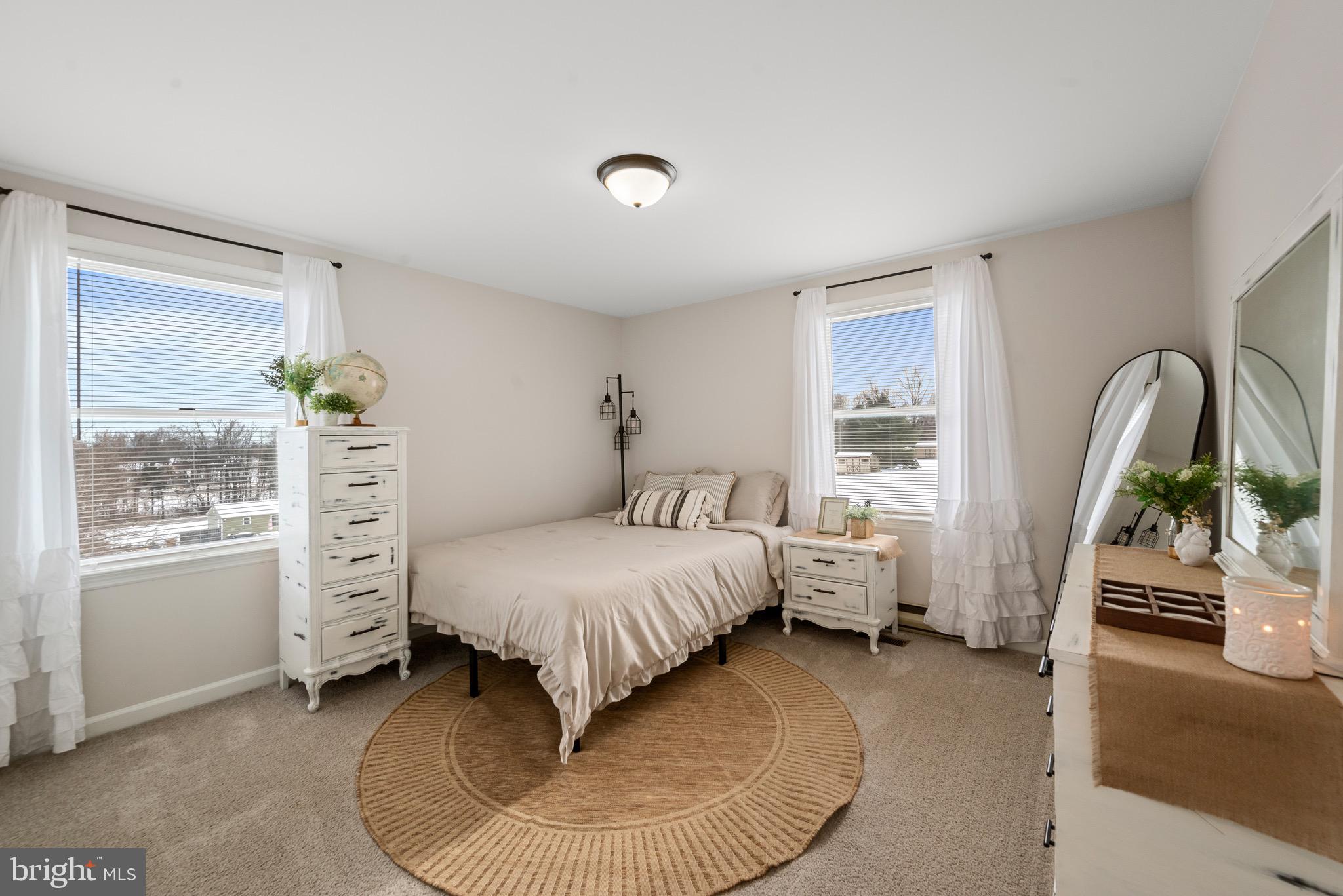 APPLE GLEN - Residential