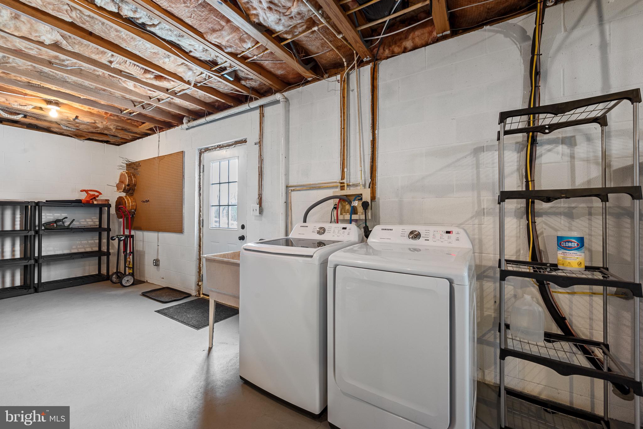 APPLE GLEN - Residential