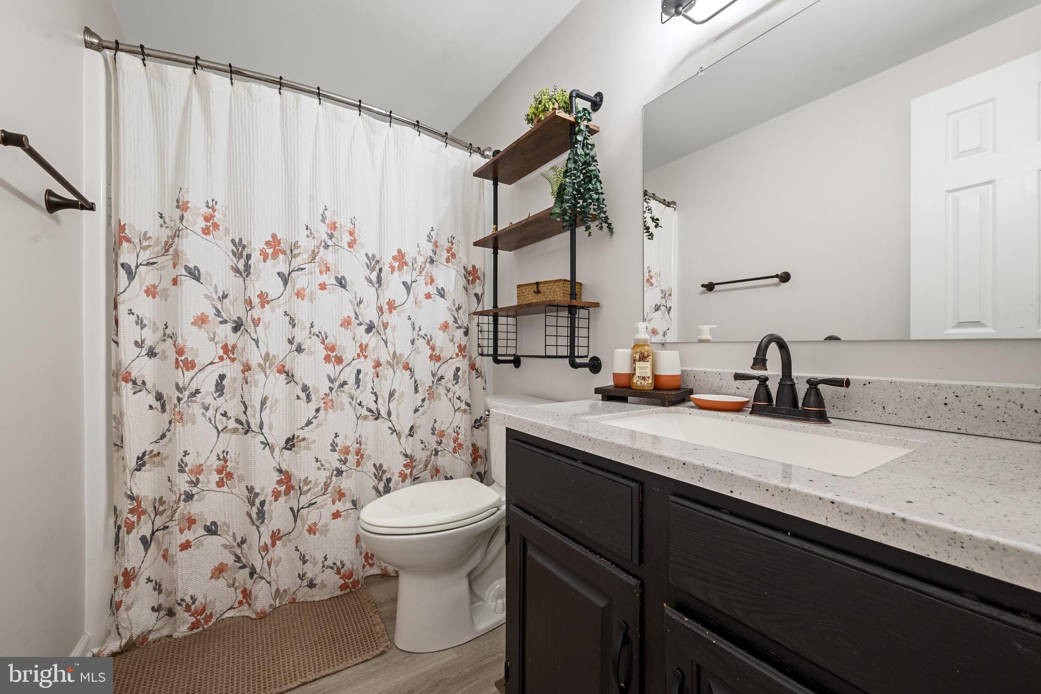 APPLE GLEN - Residential