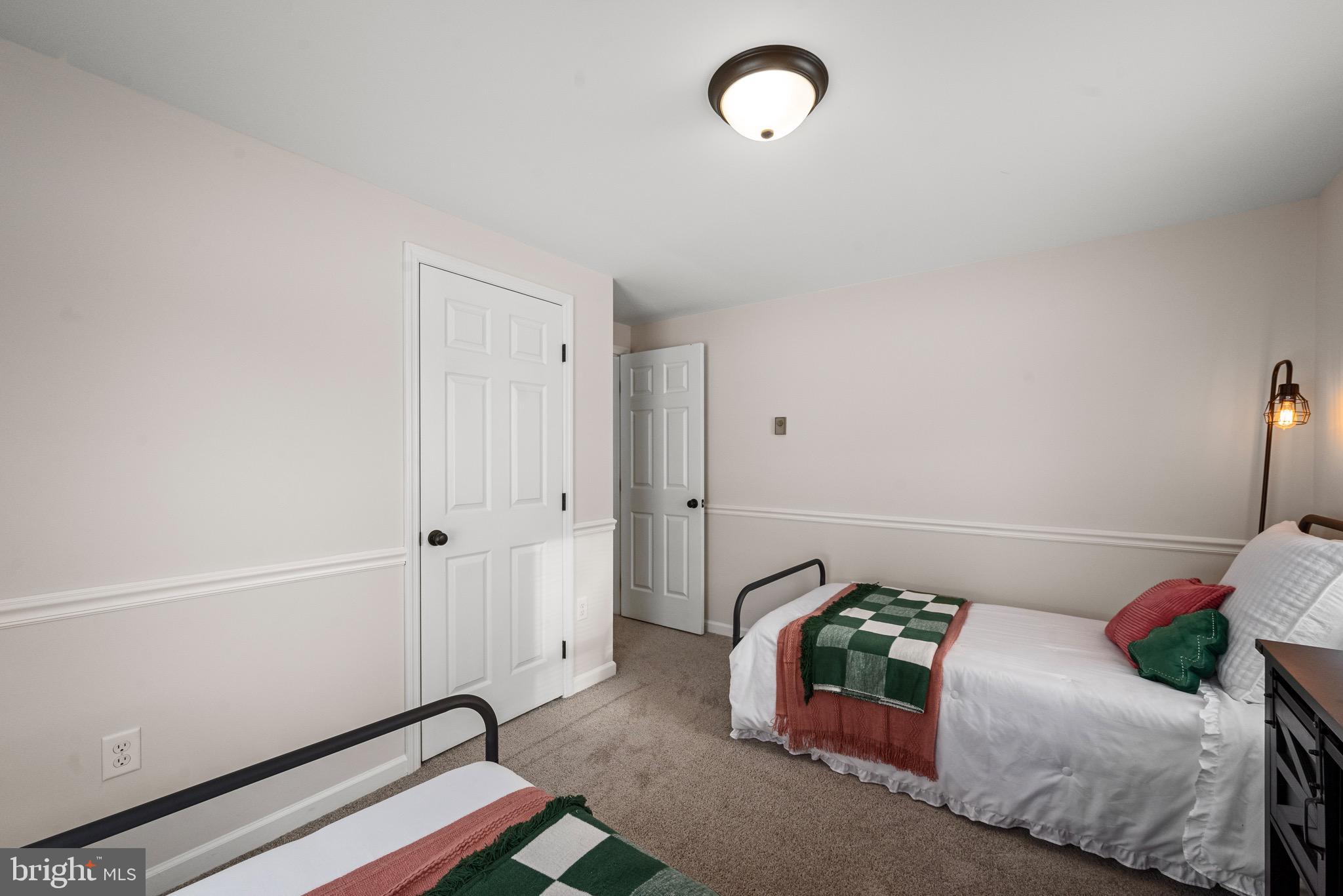 APPLE GLEN - Residential