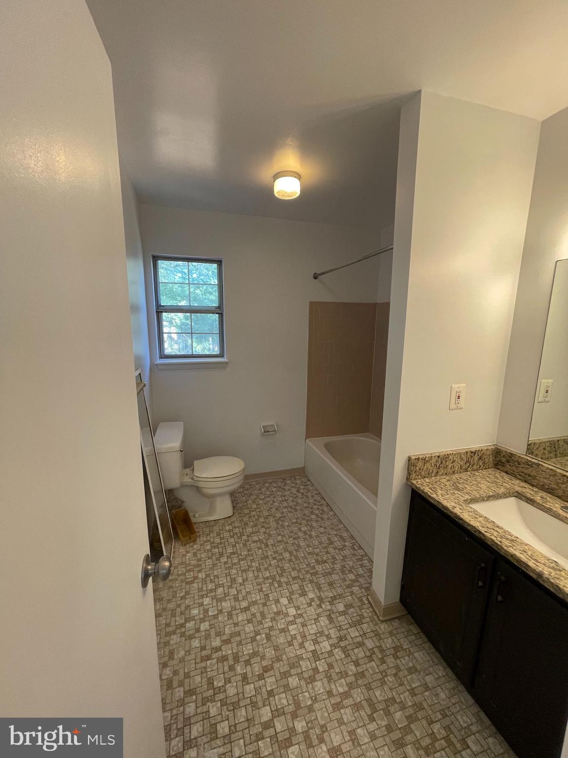 CHIPPENDALE - Residential Lease