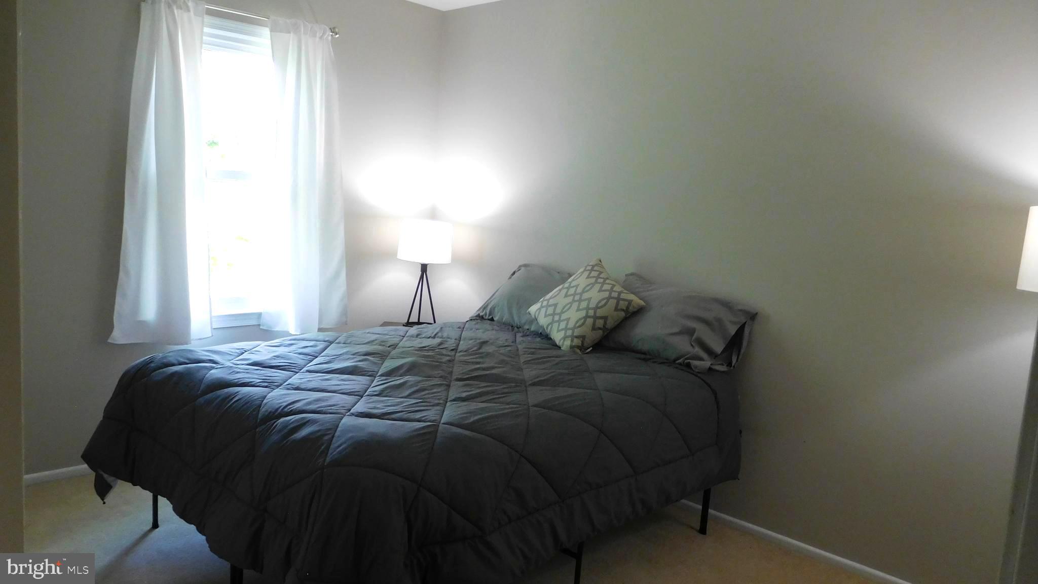 DANBURY FOREST - Residential