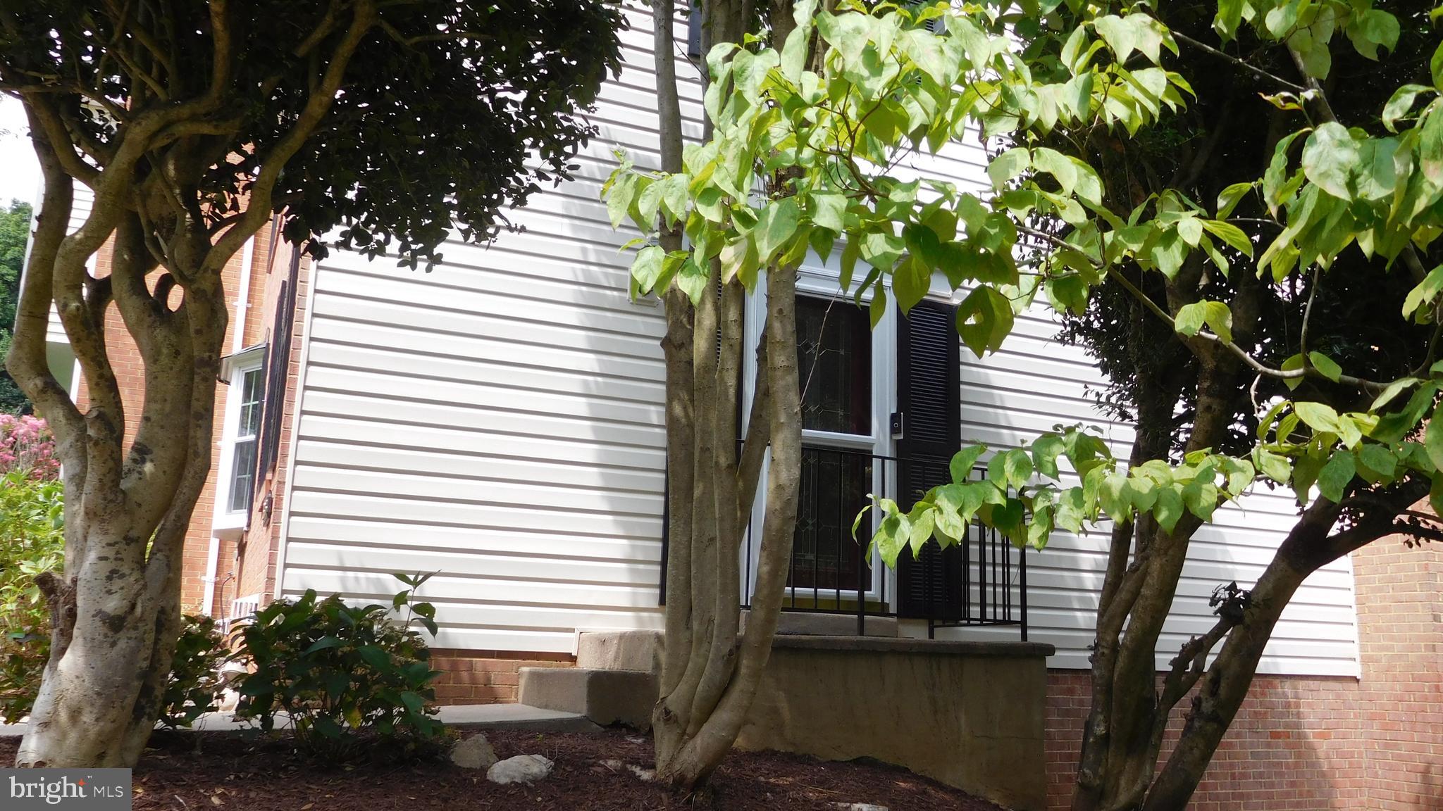 DANBURY FOREST - Residential