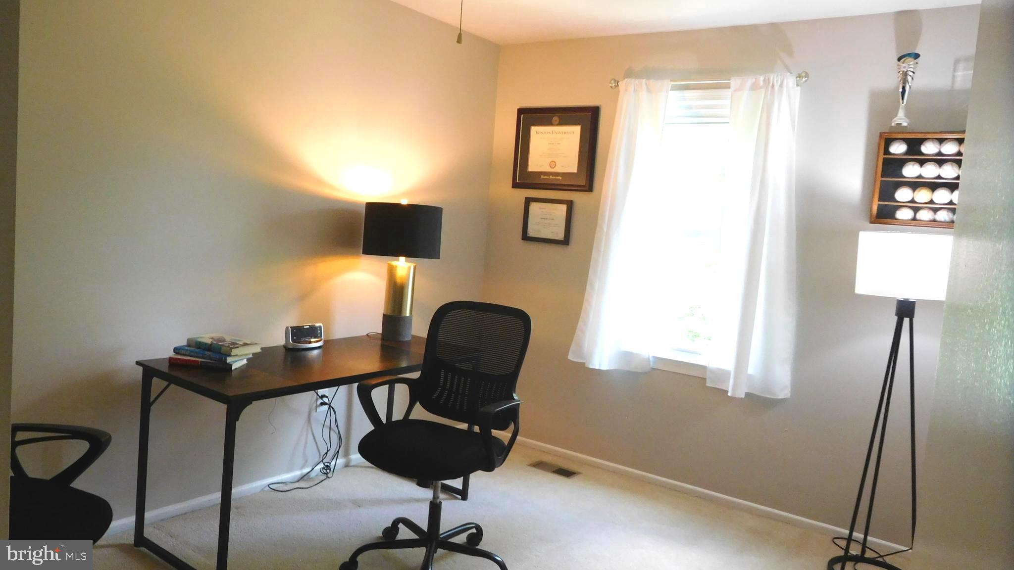 DANBURY FOREST - Residential