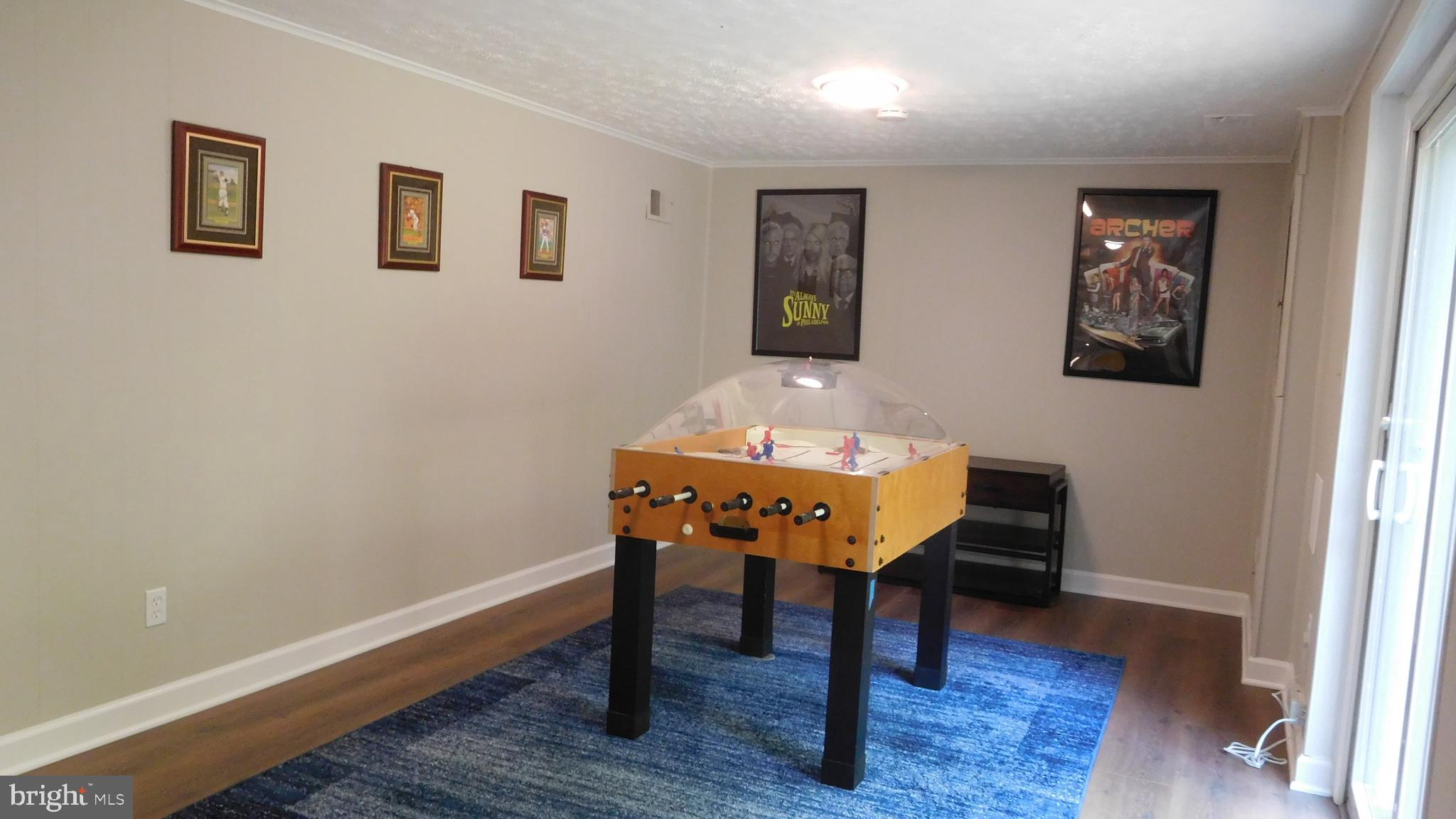 DANBURY FOREST - Residential