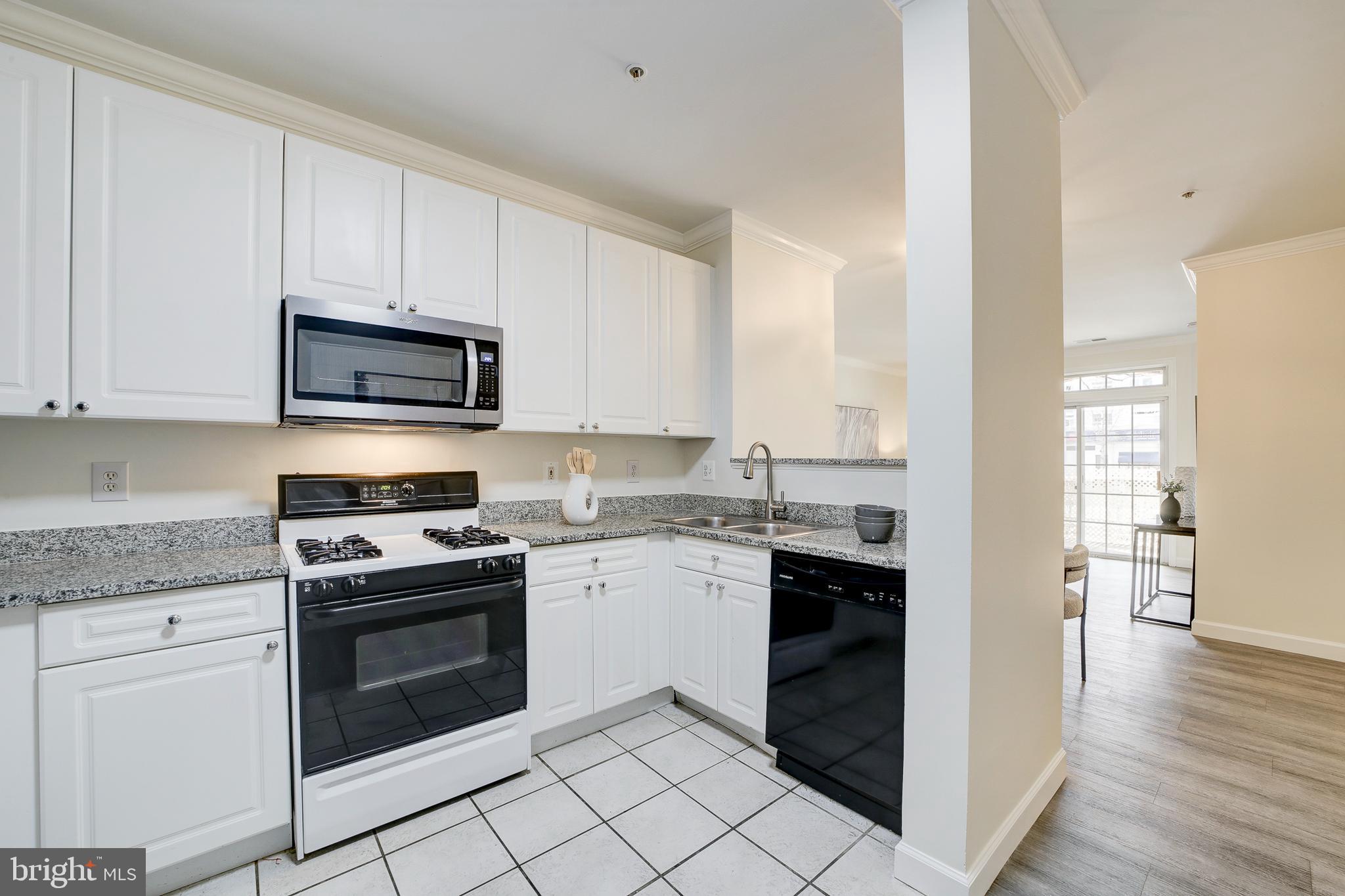 WESTBRIAR - Residential