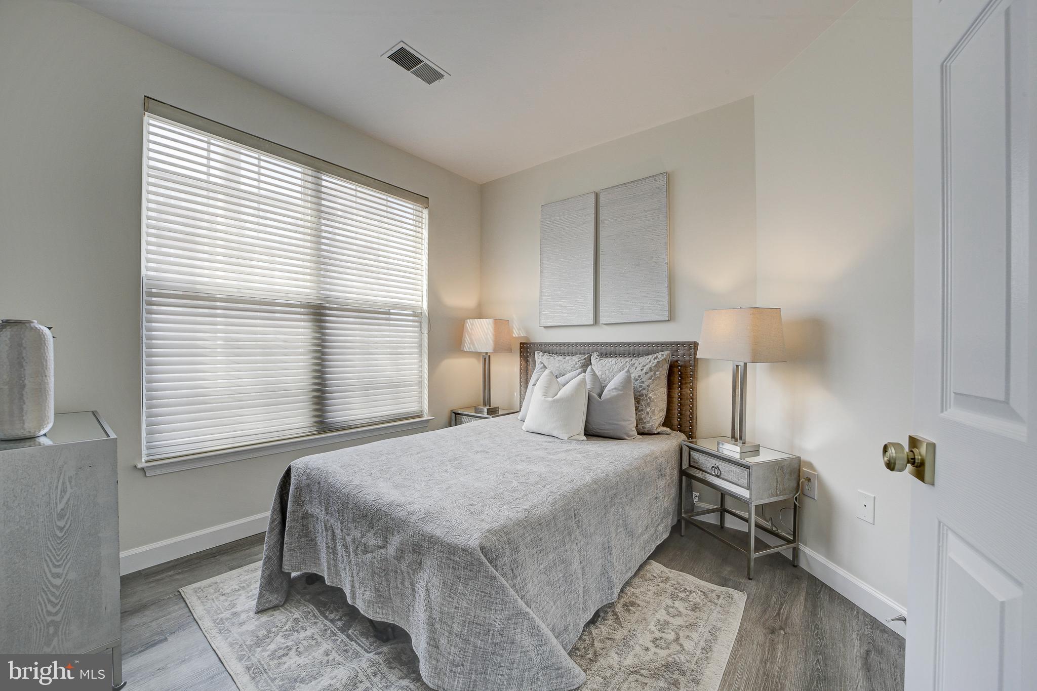 WESTBRIAR - Residential