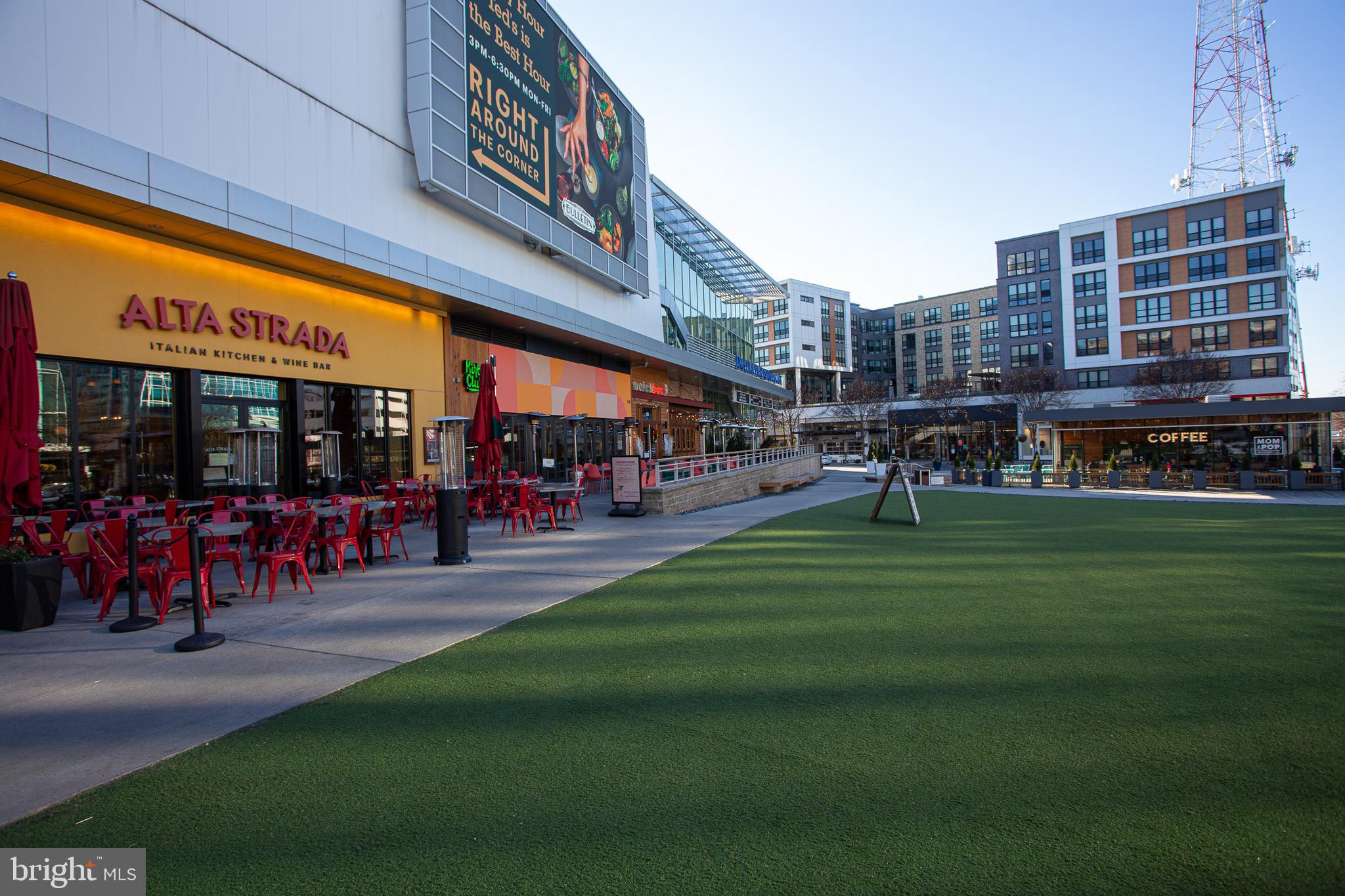 WESTBRIAR - Residential