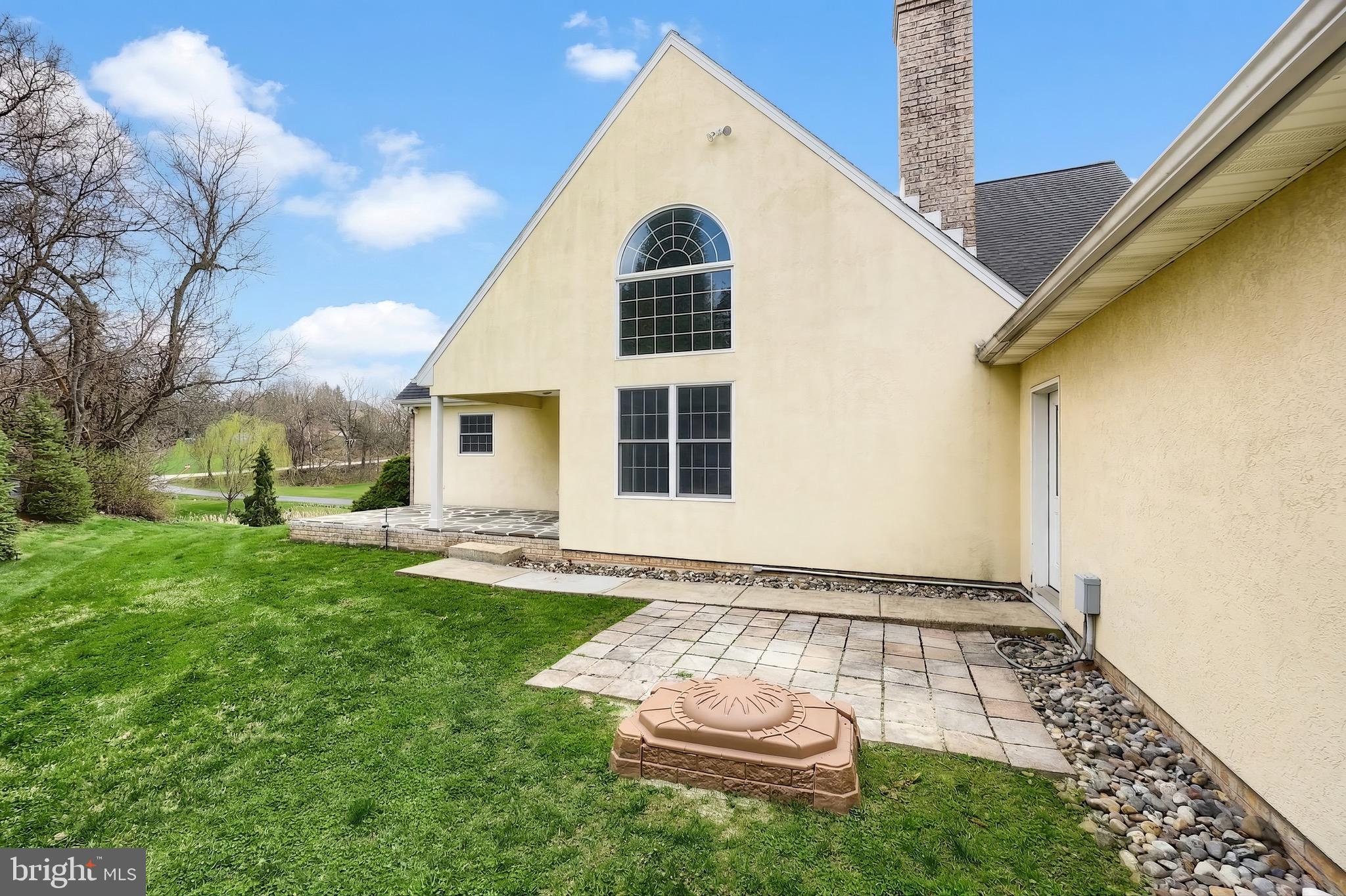 FAIRFAX FARMS - Residential