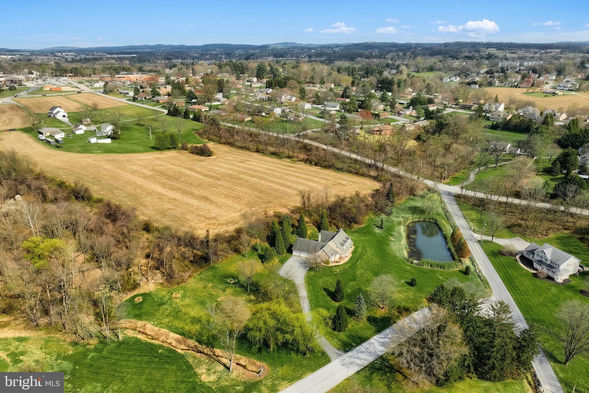 FAIRFAX FARMS - Residential