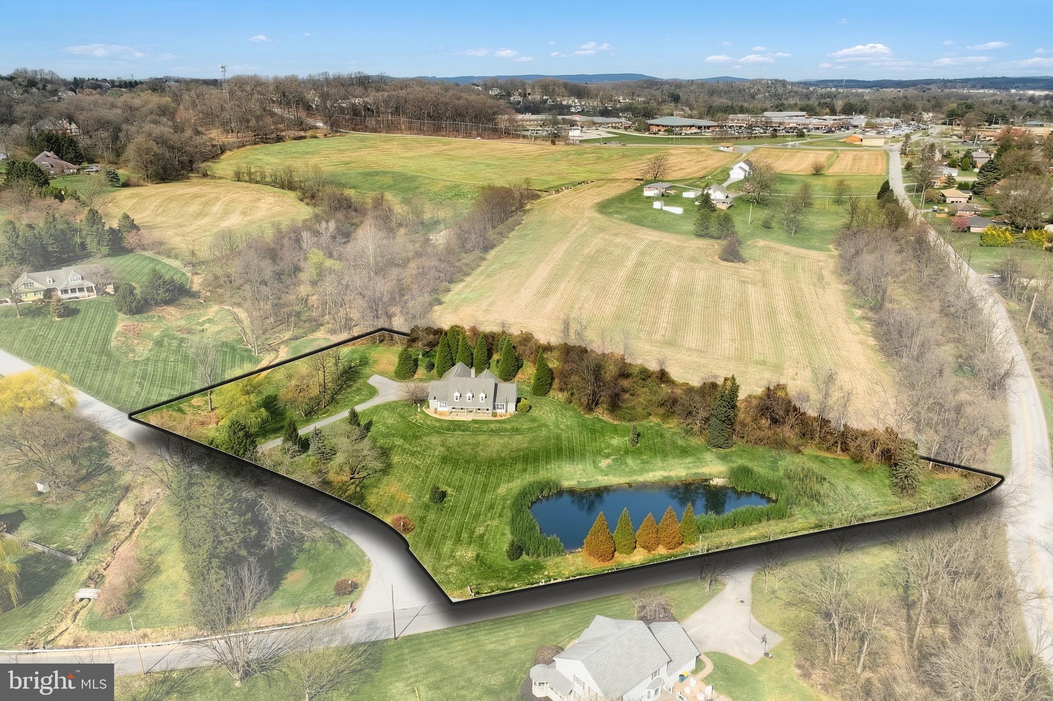 FAIRFAX FARMS - Residential