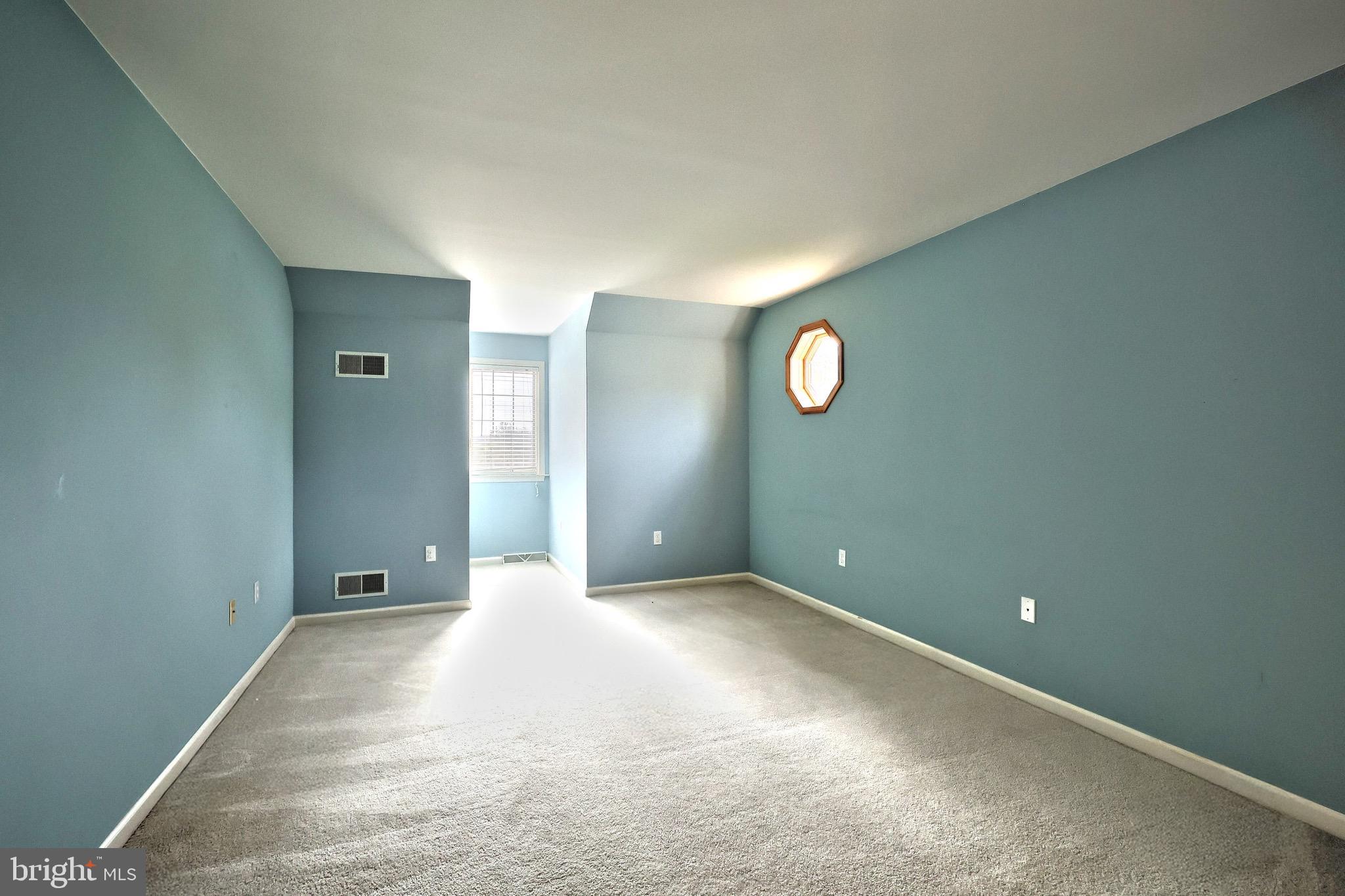 FAIRFAX FARMS - Residential