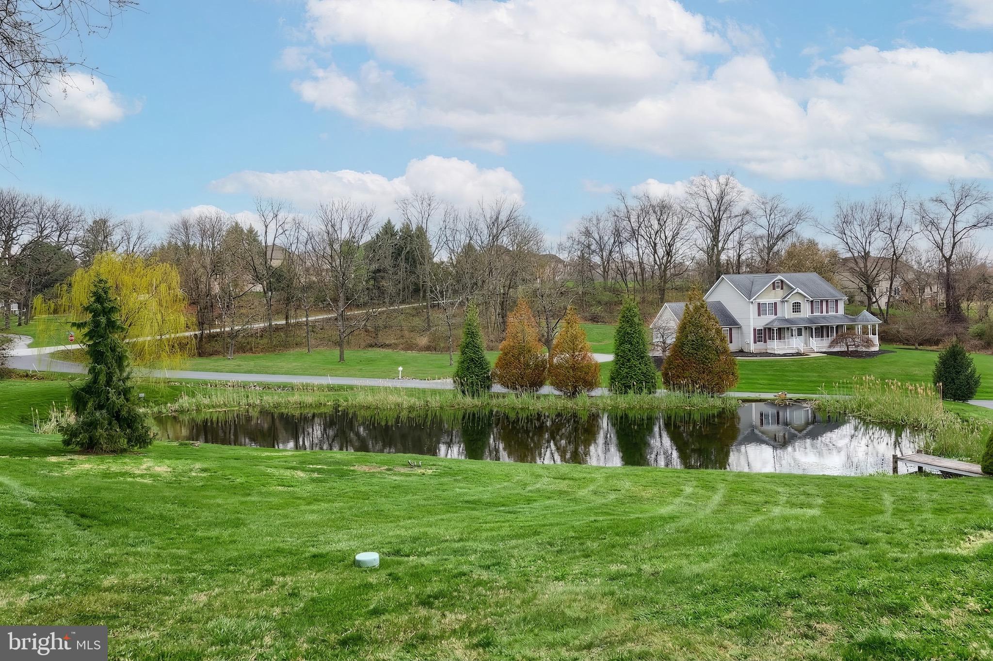 FAIRFAX FARMS - Residential